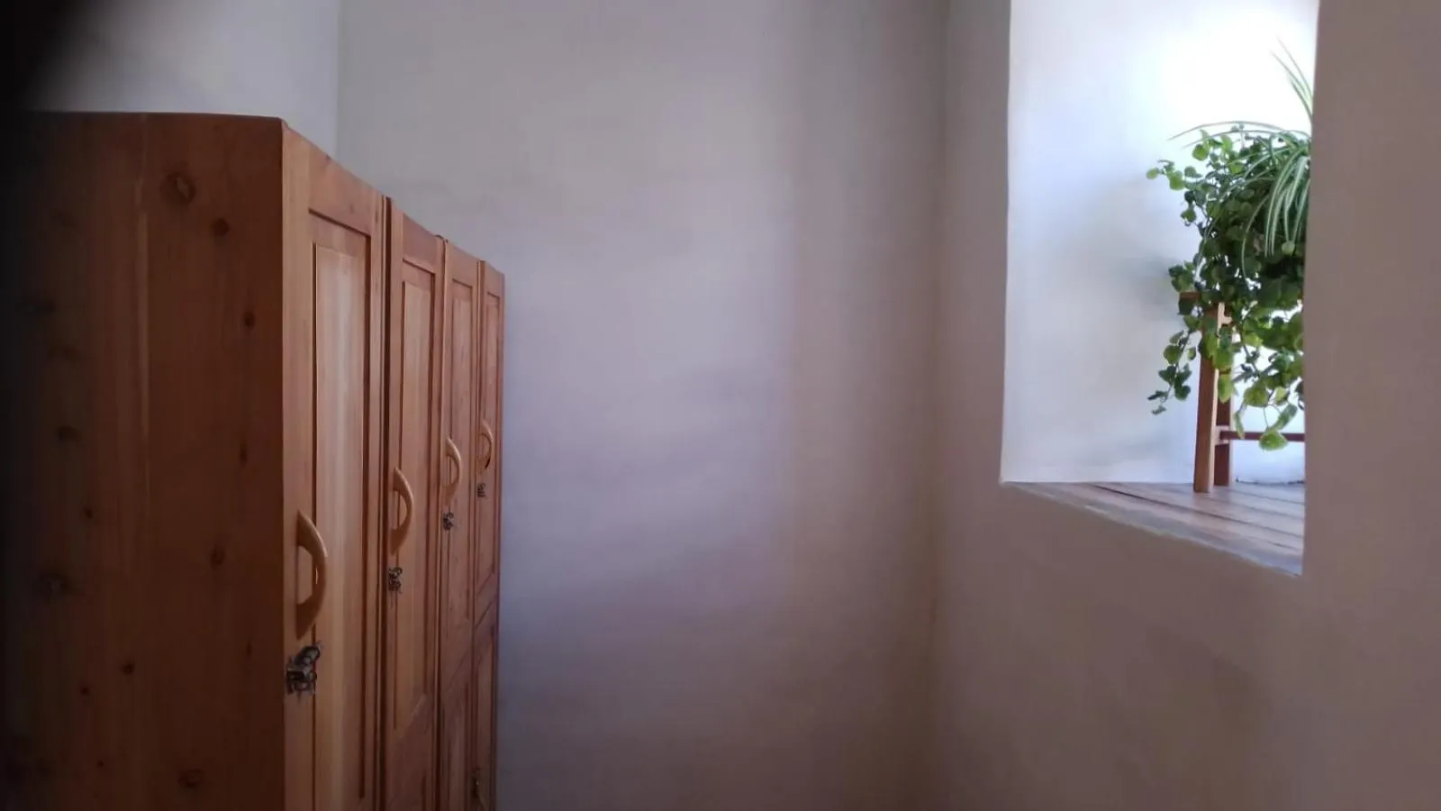 wardrobe in Casa Tunki