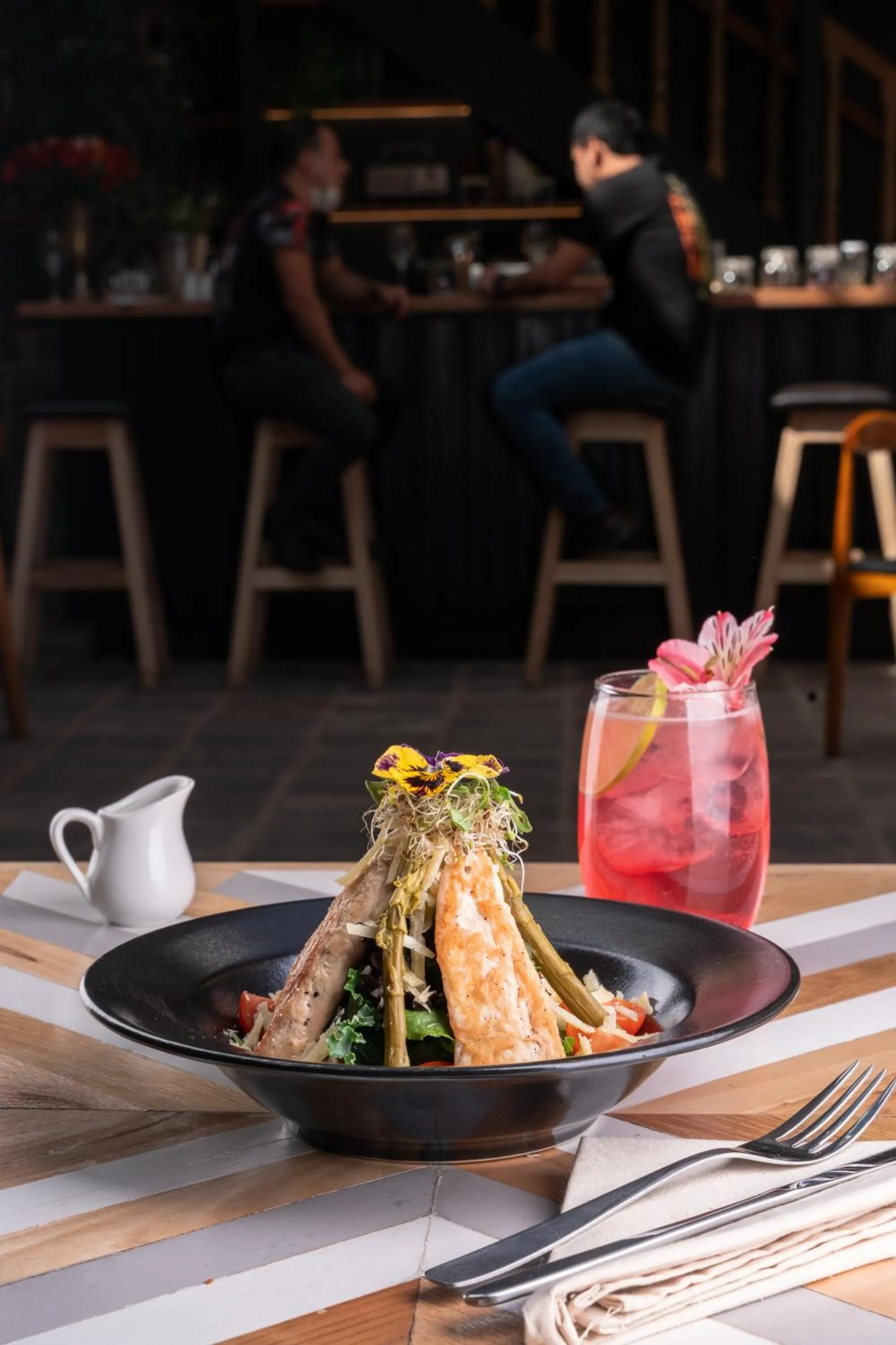 Restaurant/places to eat in Casa Tunki