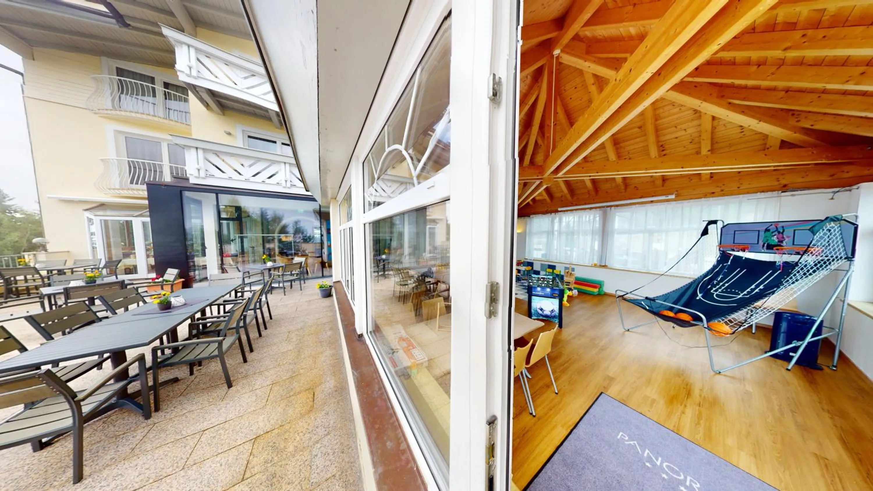 Restaurant/places to eat in Wellness Aparthotel Panorama Alpin - Ferienwohnungen Jerzens im Pitztal