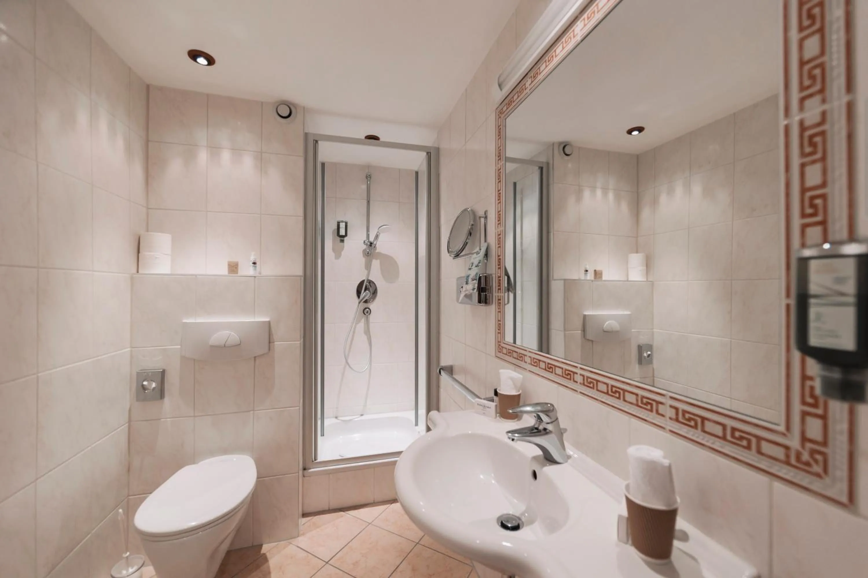 Shower in Wellness Aparthotel Panorama Alpin - Ferienwohnungen Jerzens im Pitztal