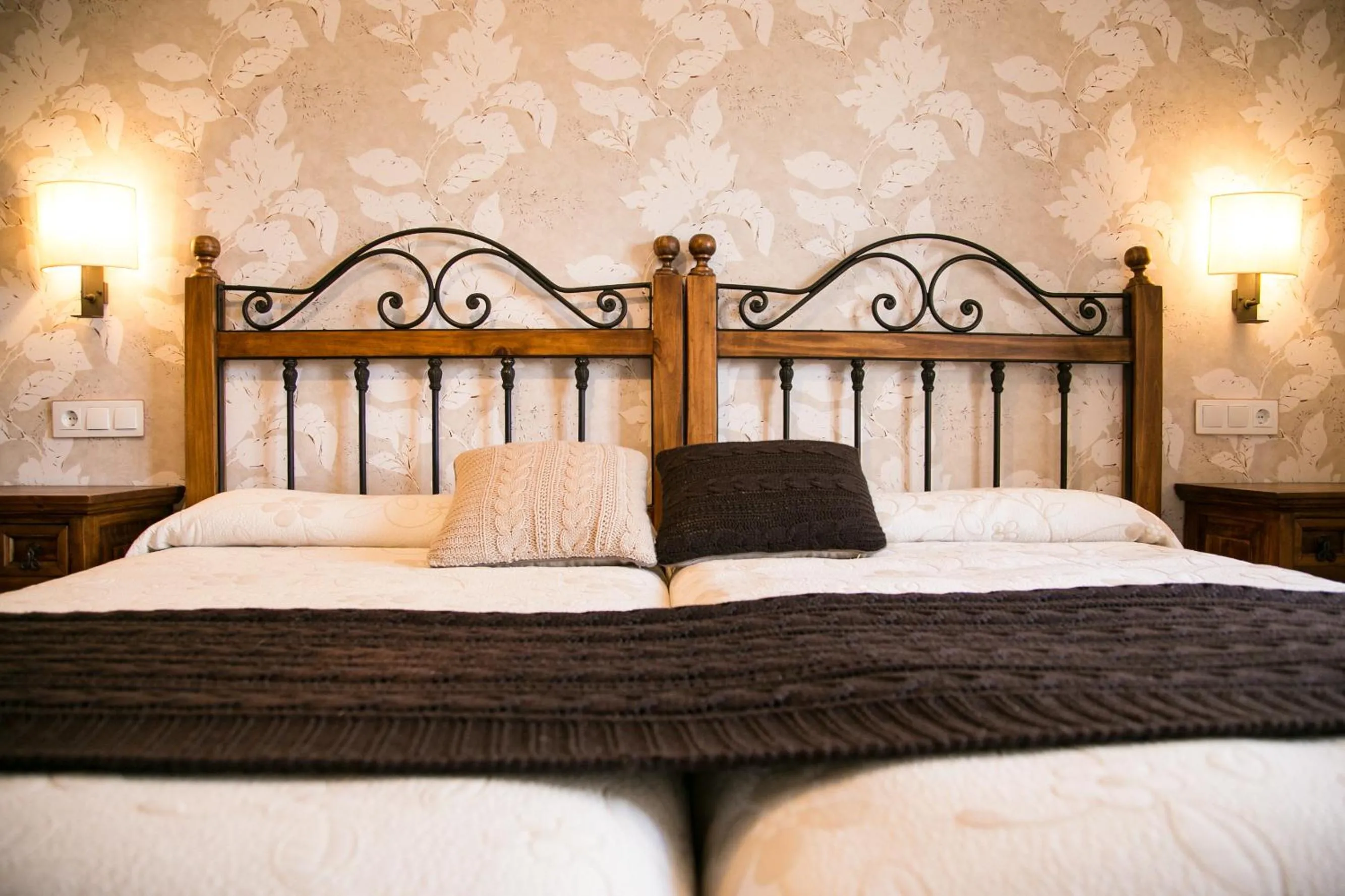 Decorative detail, Bed in Quintanares