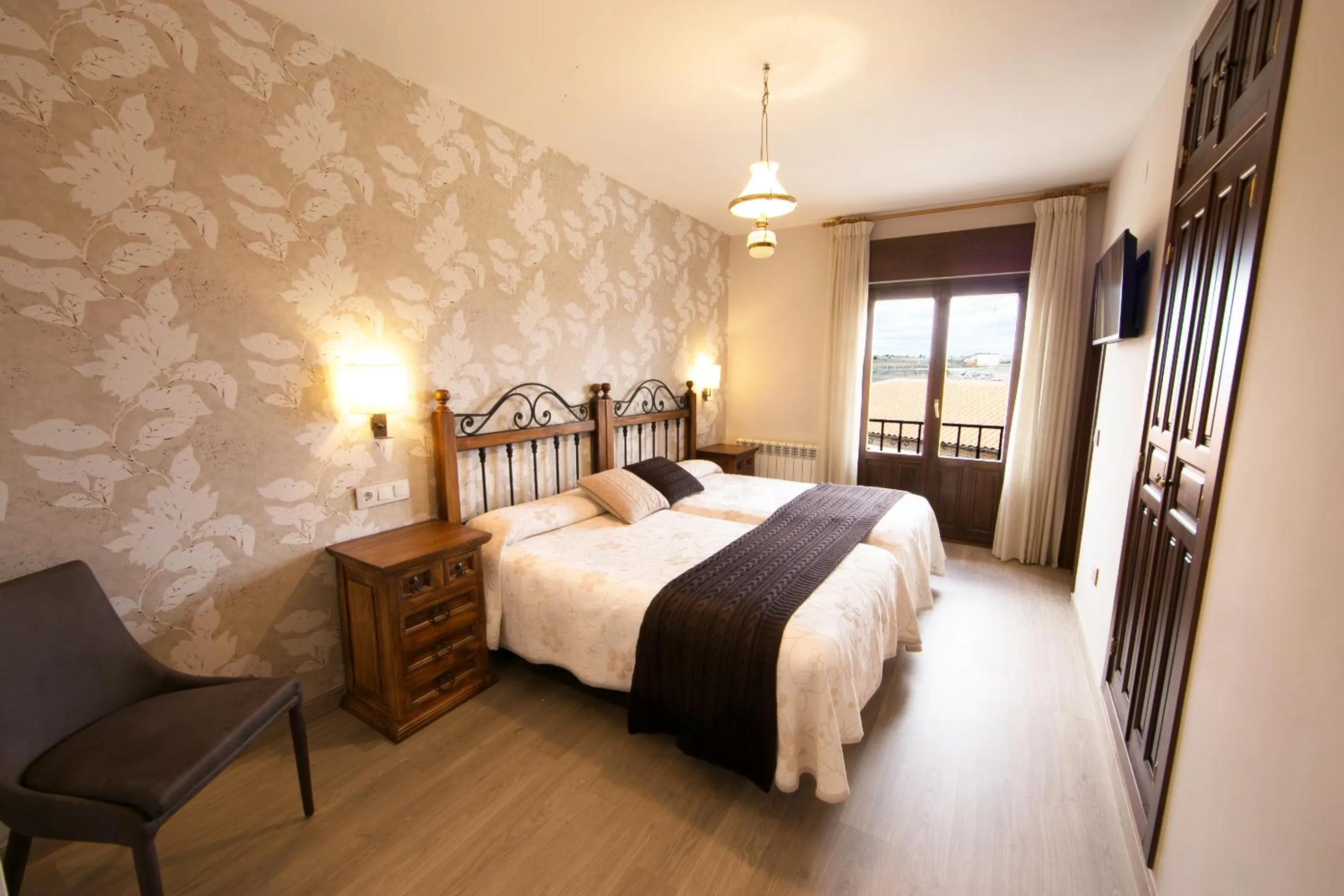 TV and multimedia, Bed in Quintanares