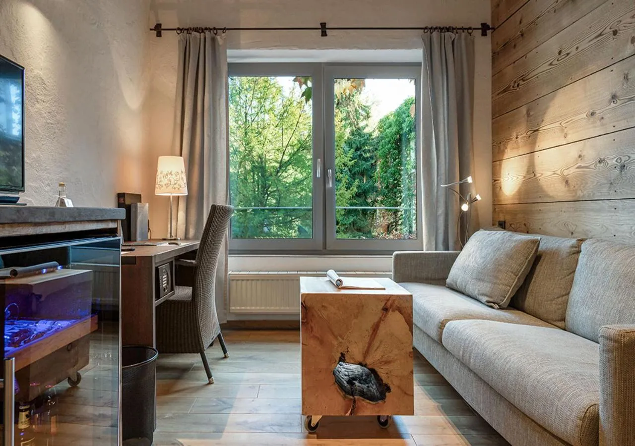 TV and multimedia in Hotel Land Gut Höhne