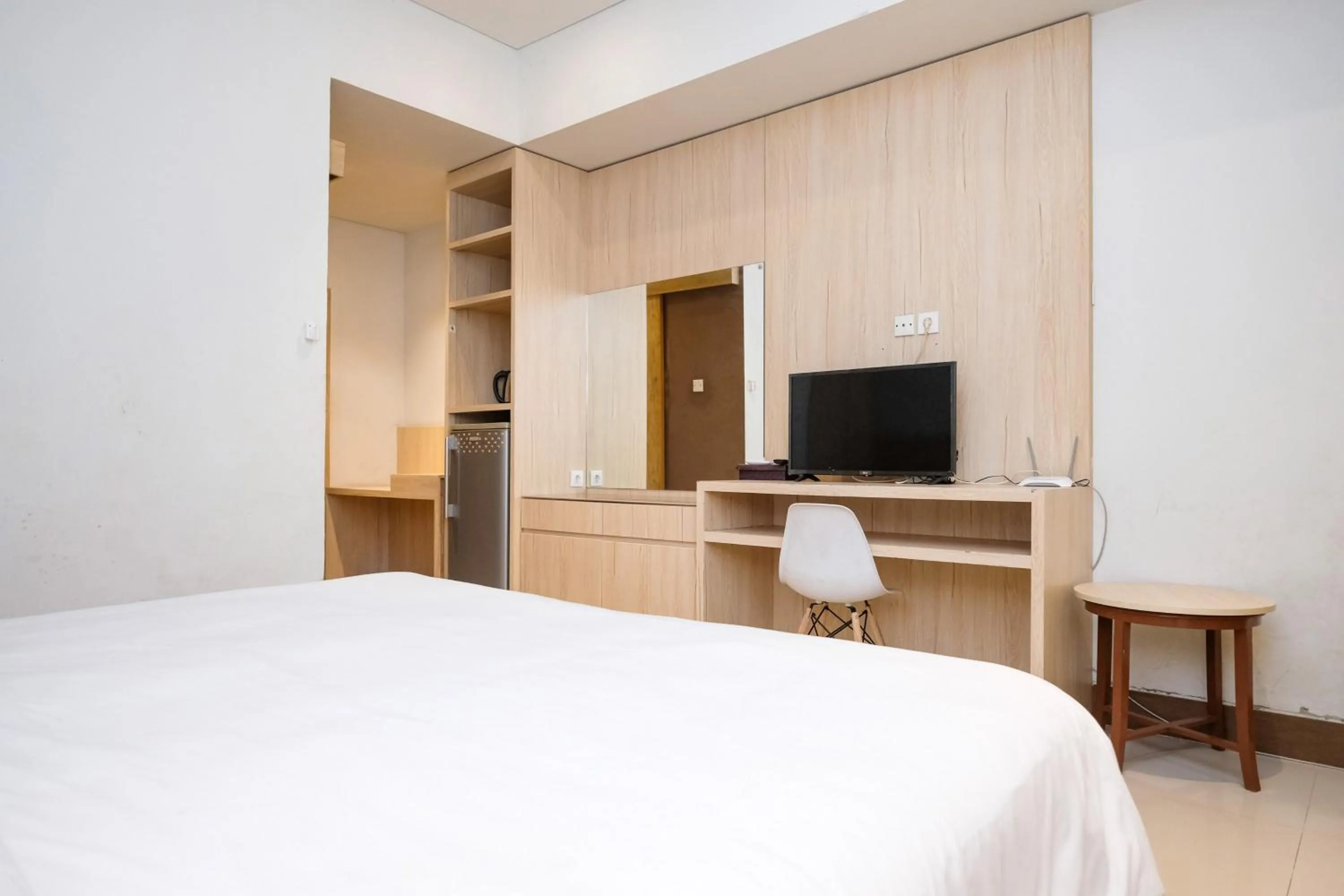 Bedroom, Bed in Lega Legi Town House Seminyak by The Lavana