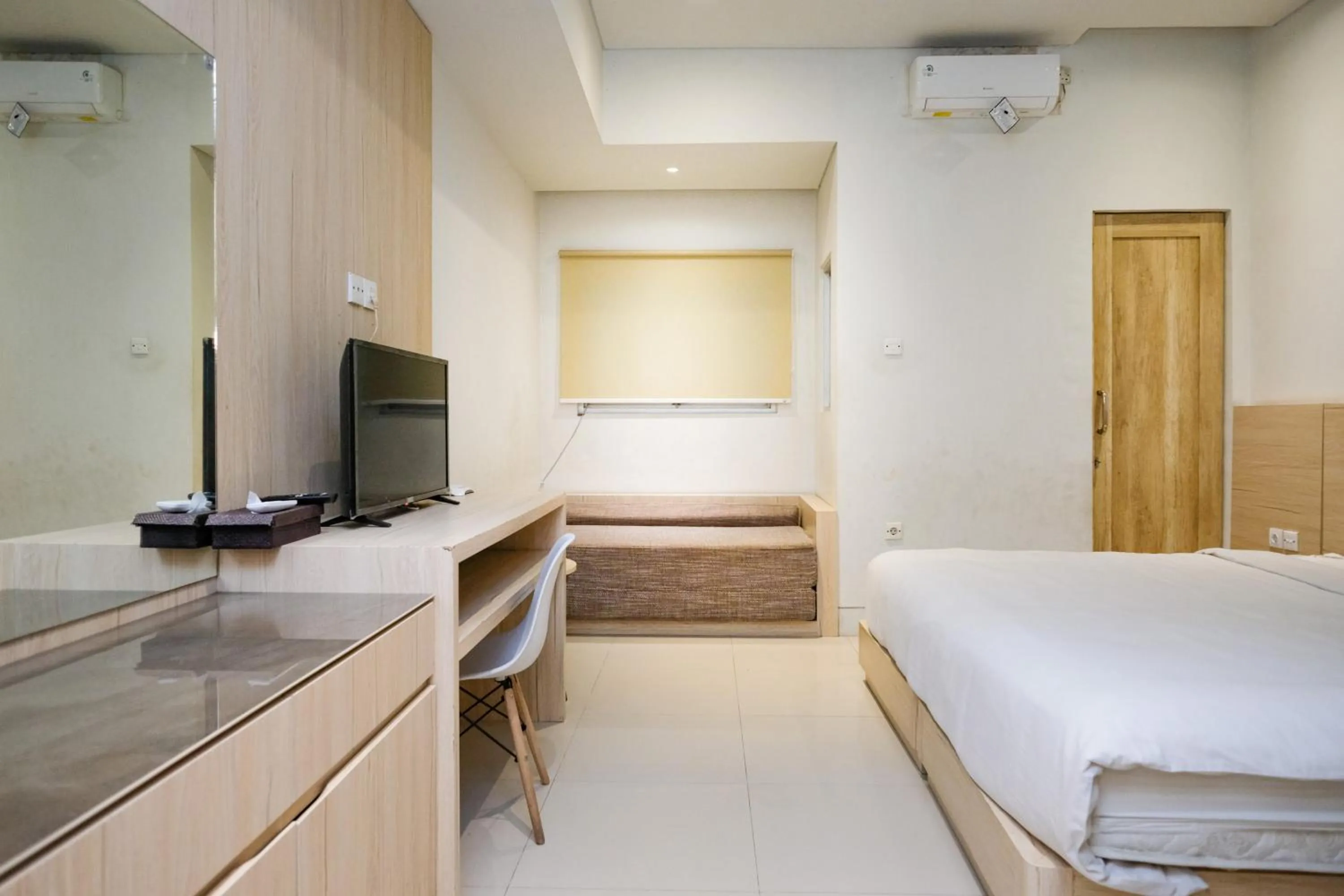 Bedroom, Bed in Lega Legi Town House Seminyak by The Lavana