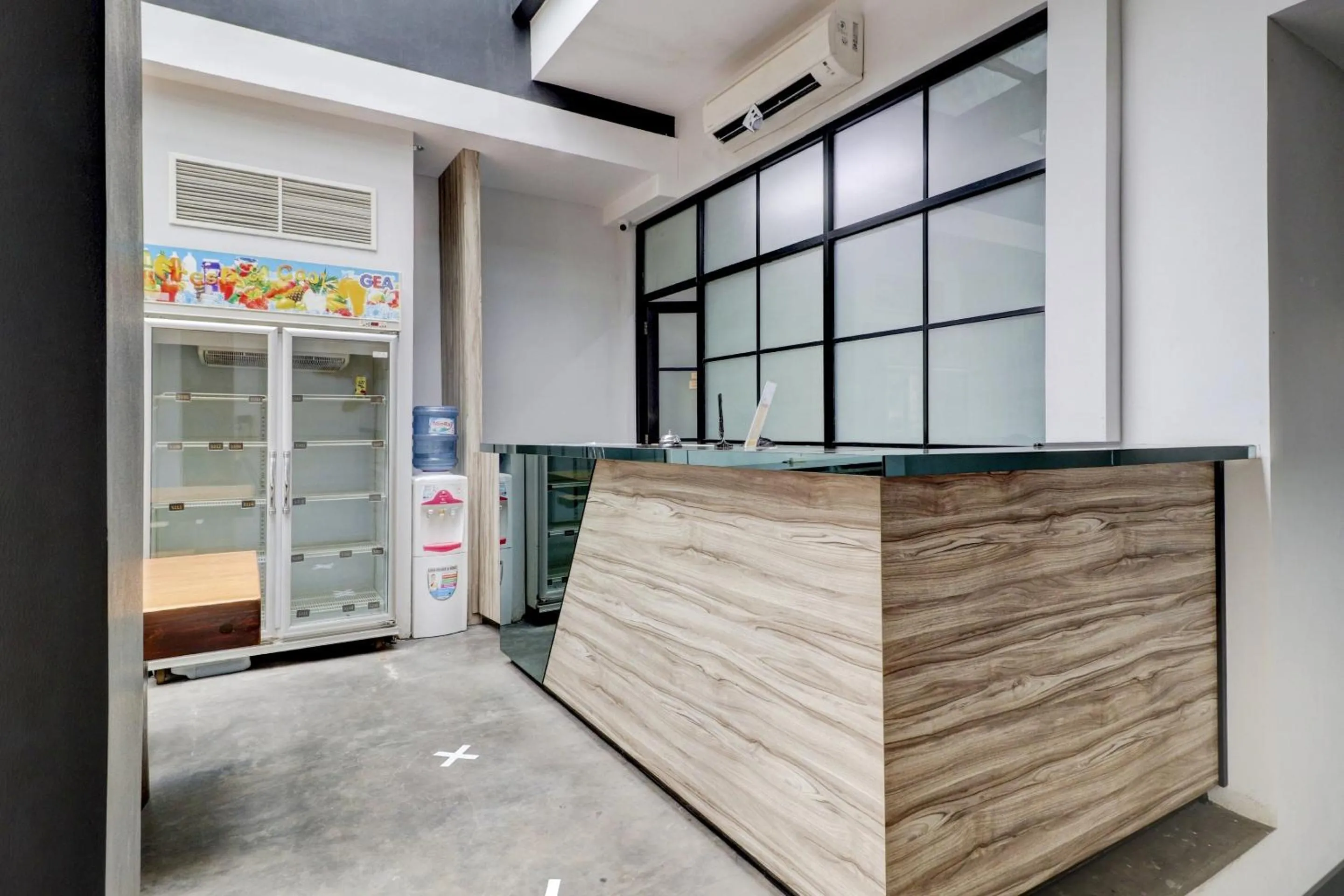 Lobby or reception in Collection O Cihampelas Near Ciwalk Formerly I Sleep Hotel