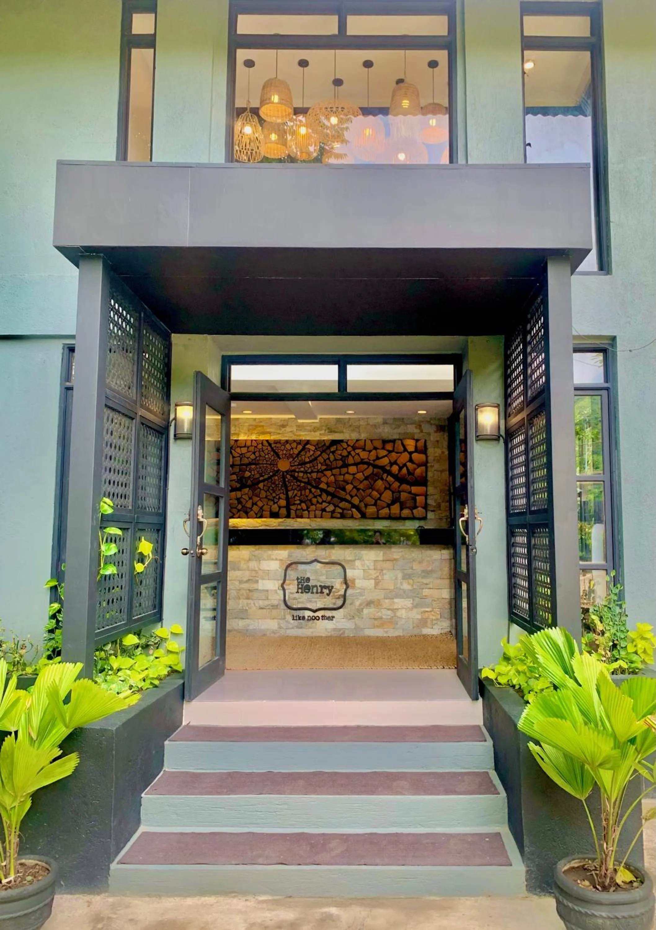 Lobby or reception in The Henry Resort Taramindu Laiya