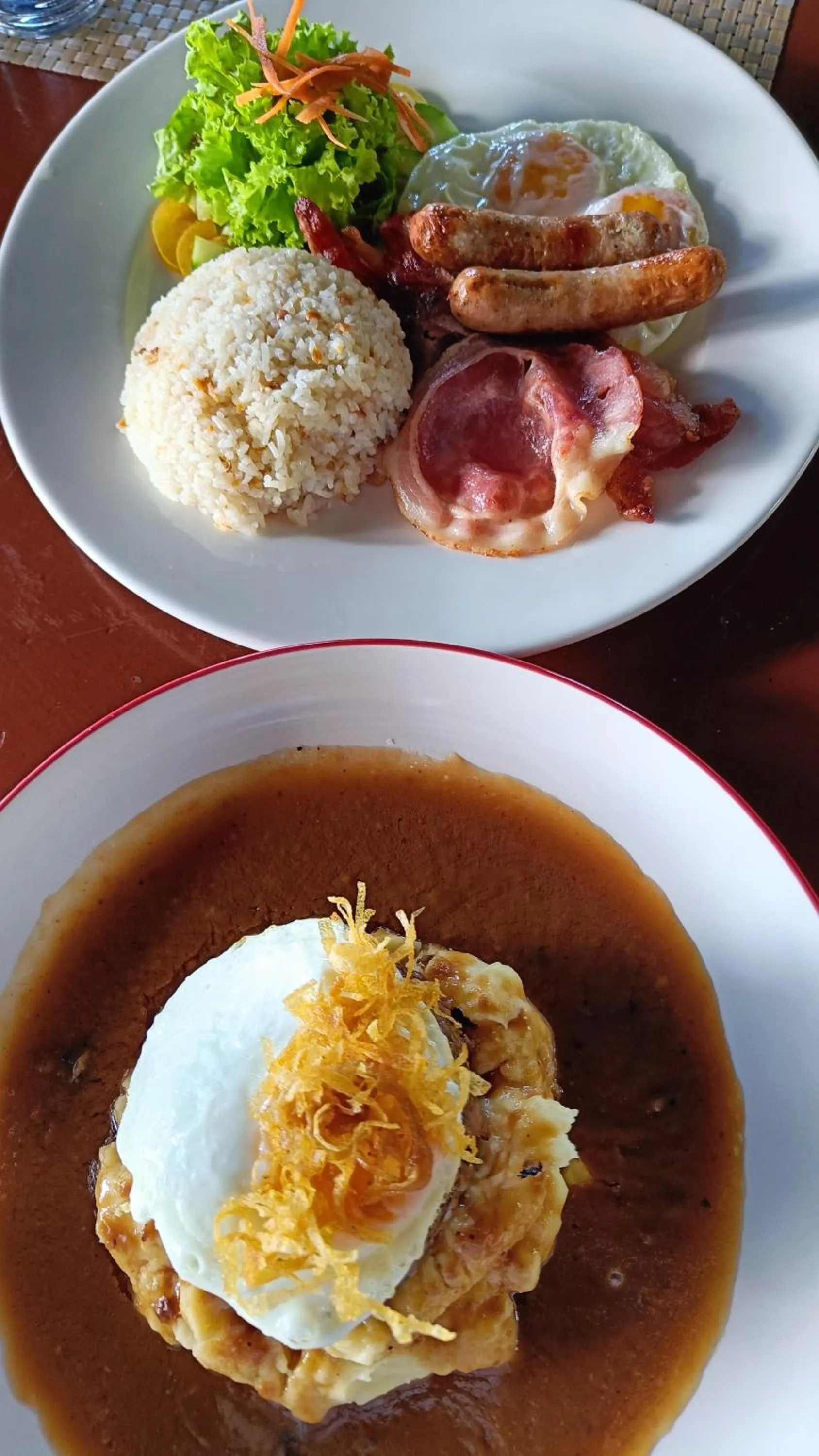 The Henry Resort Taramindu Laiya