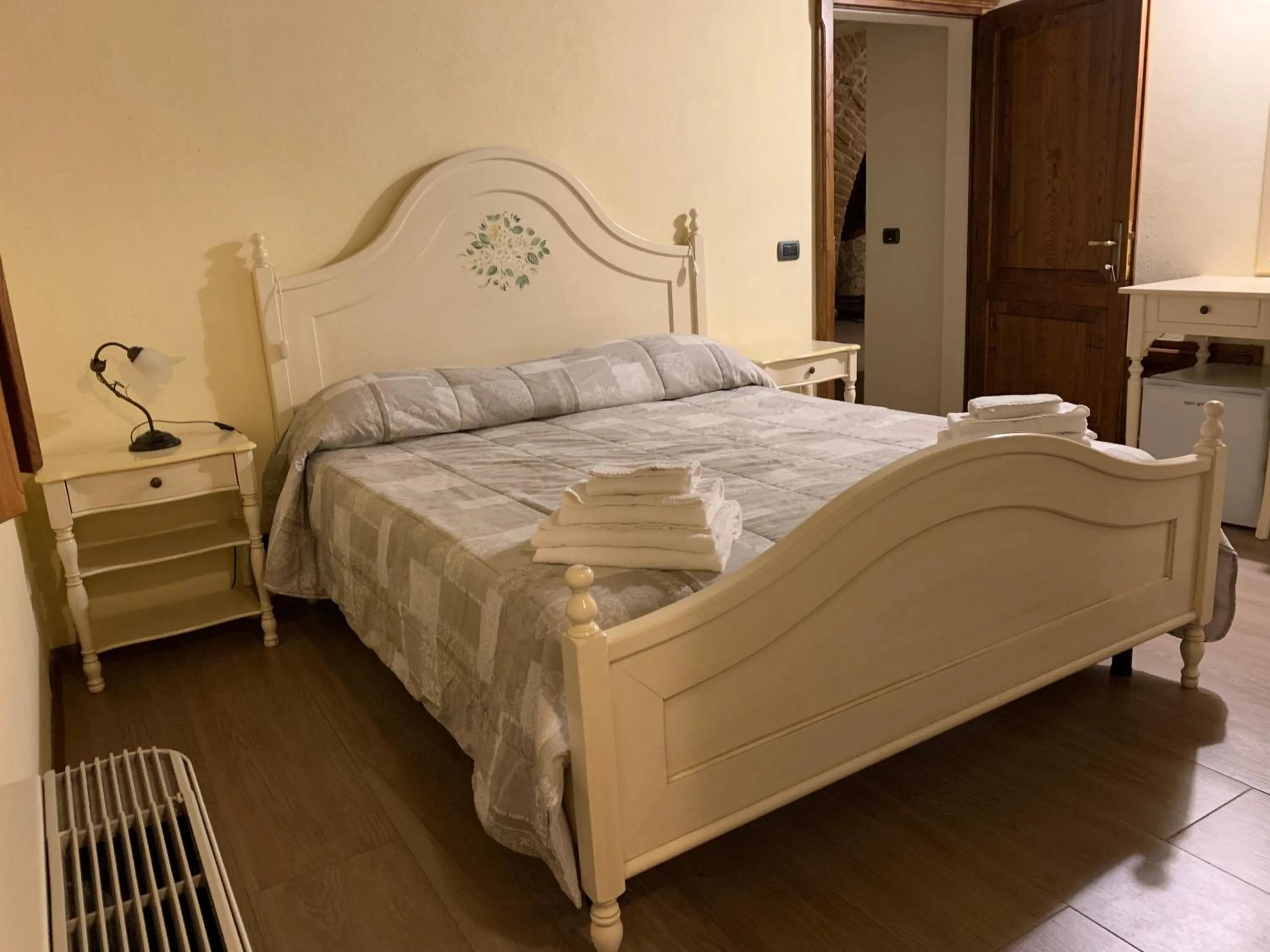 Bed in Relais La Leopolda