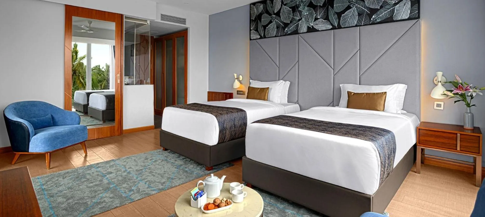 Seating area, Bed in De Mandarin Hotel Goa