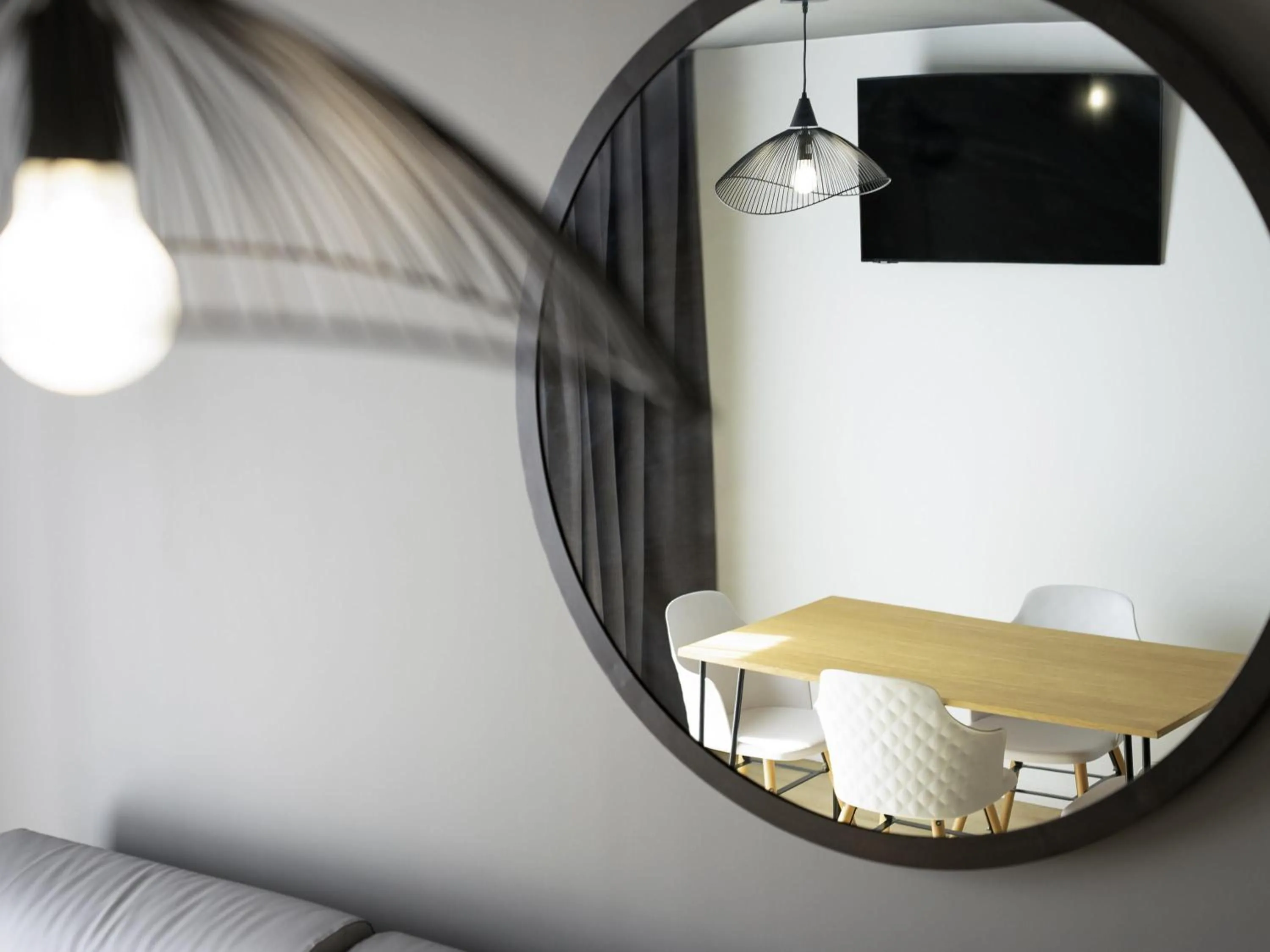 Bedroom in ibis Styles Lille Neuville en Ferrain