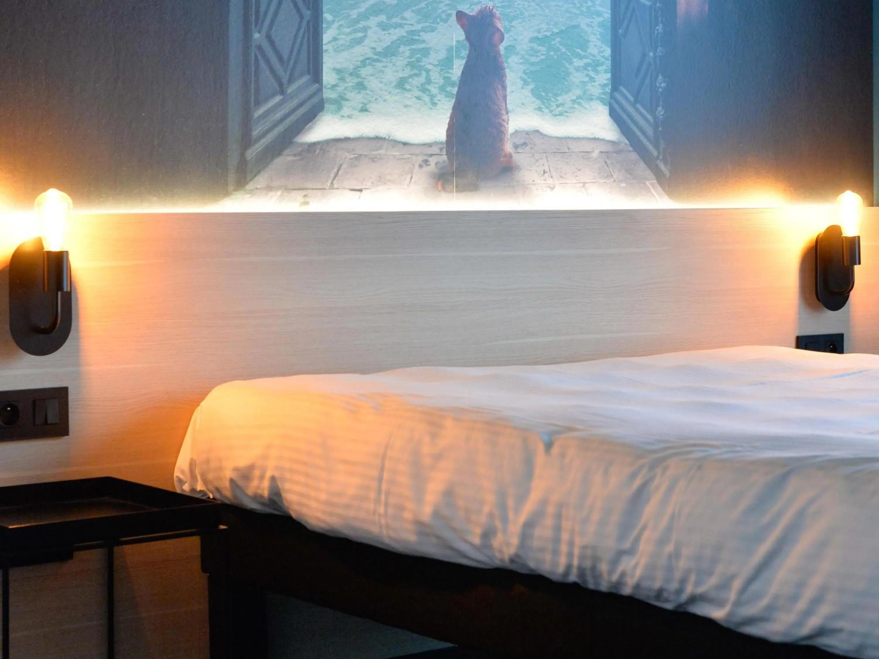 Bedroom, Bed in ibis Styles Lille Neuville en Ferrain