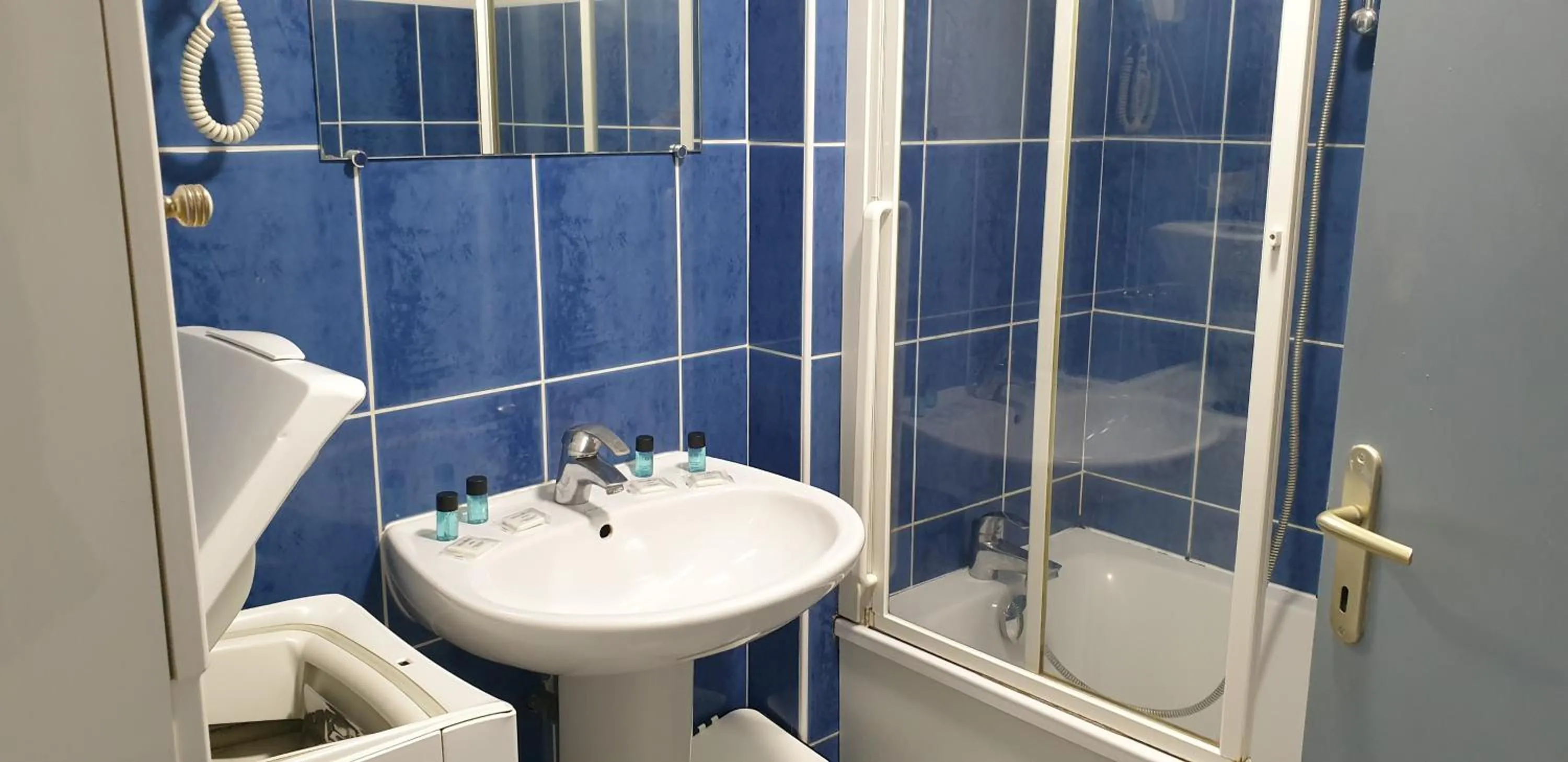 Bathroom in Presqu'île de Chooz