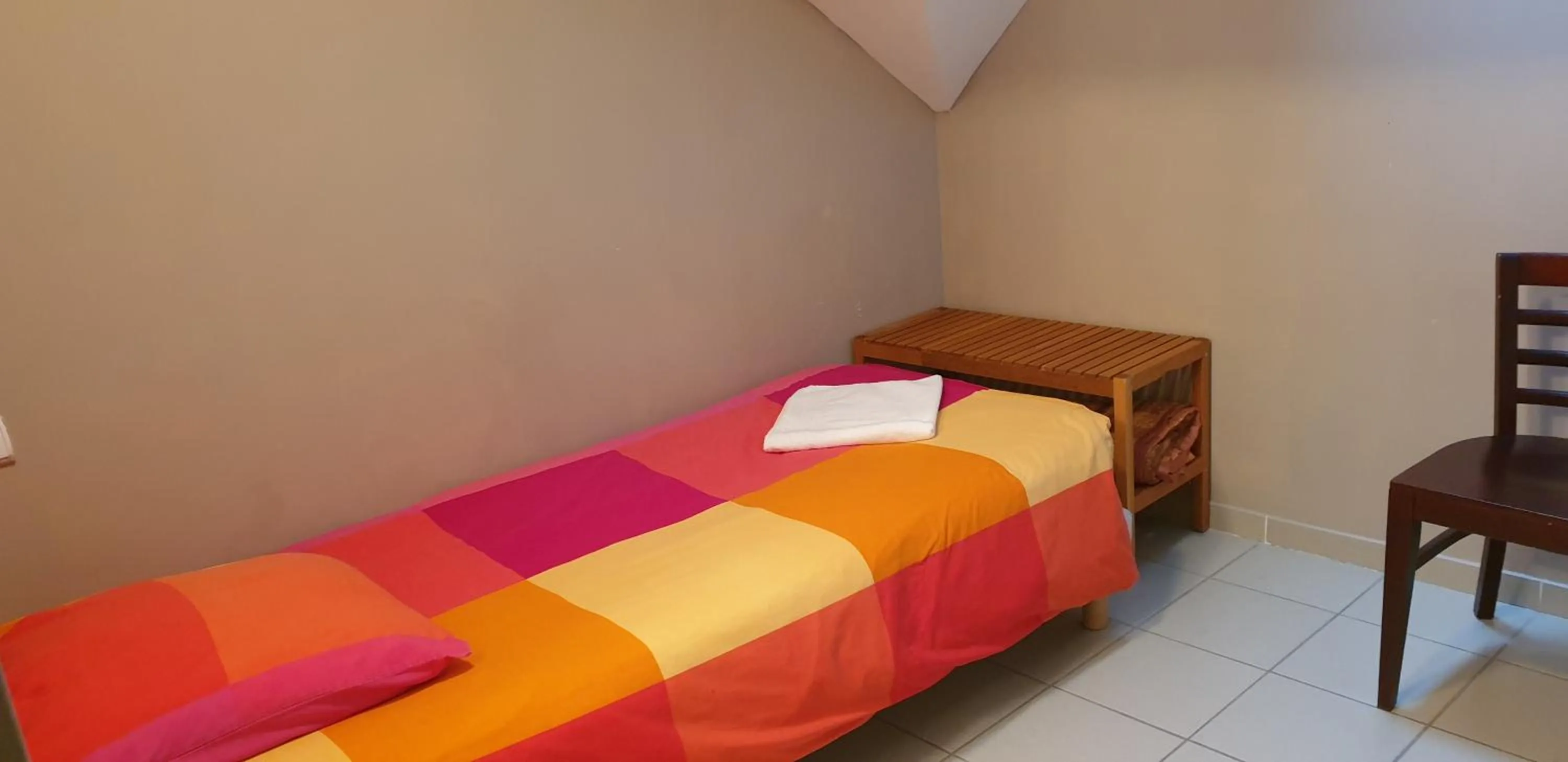 Bedroom, Bed in Presqu'île de Chooz