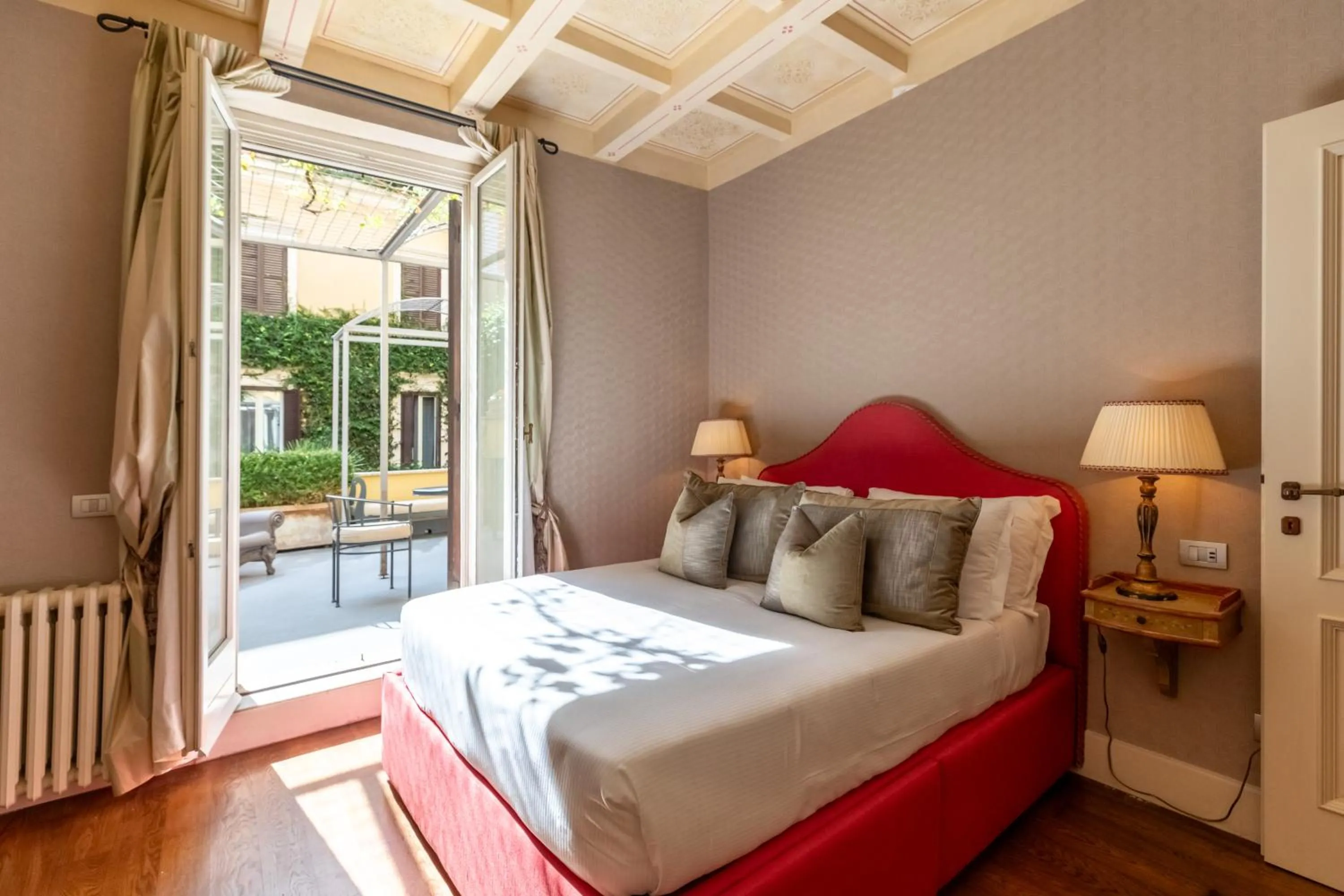 Bedroom, Bed in Ara di Marte Suites