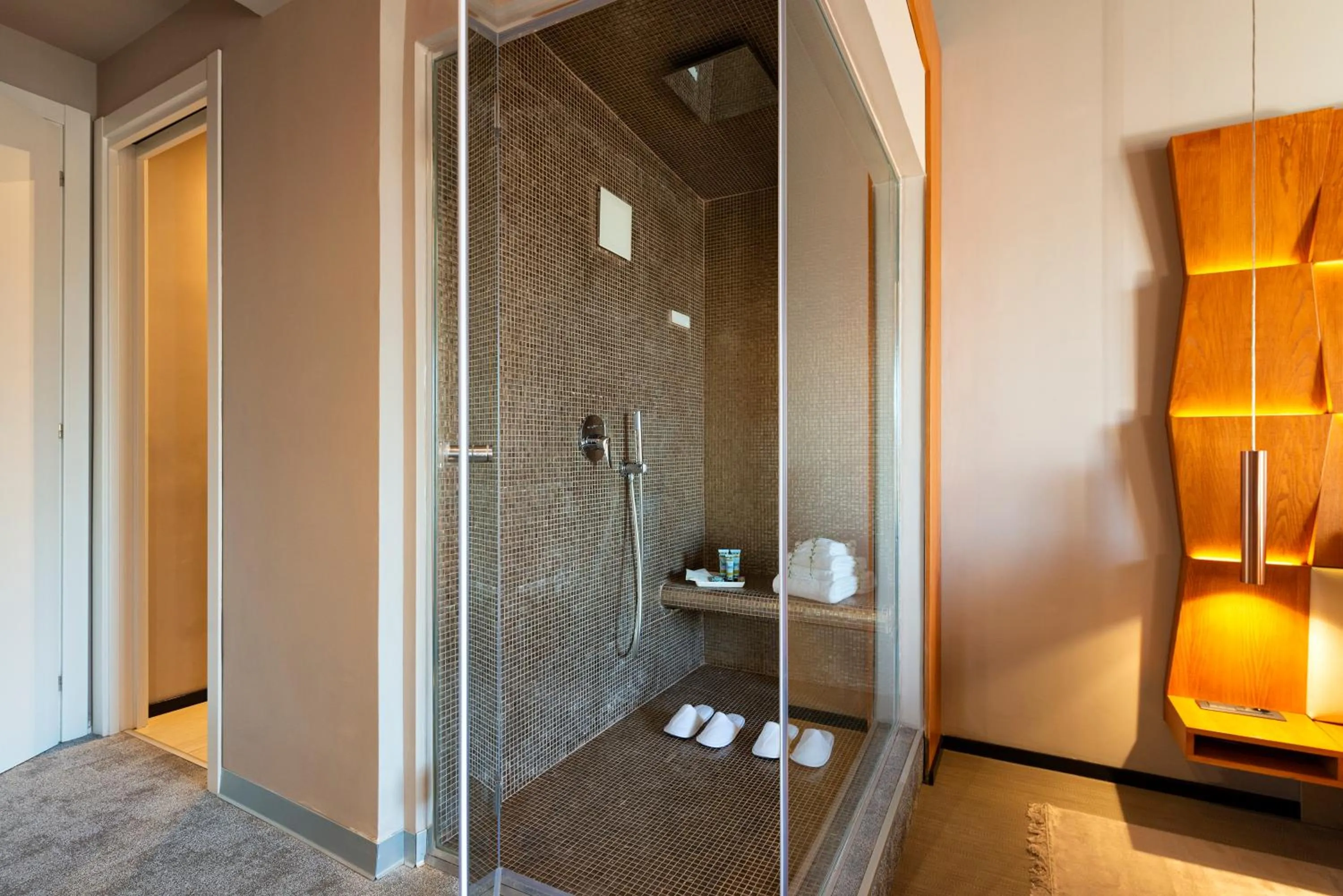 Bathroom in Ara di Marte Suites