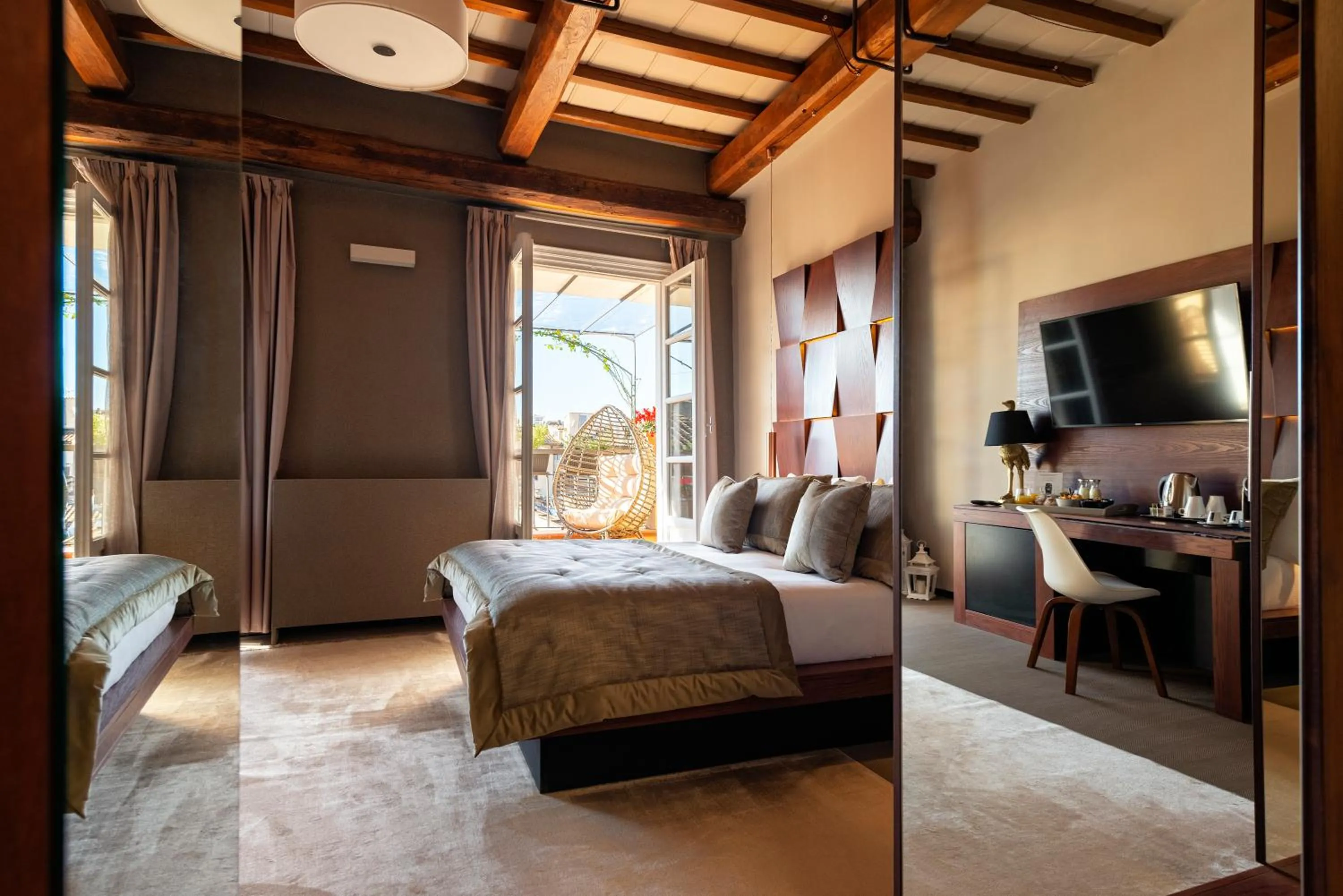 Photo of the whole room, Bed in Ara di Marte Suites