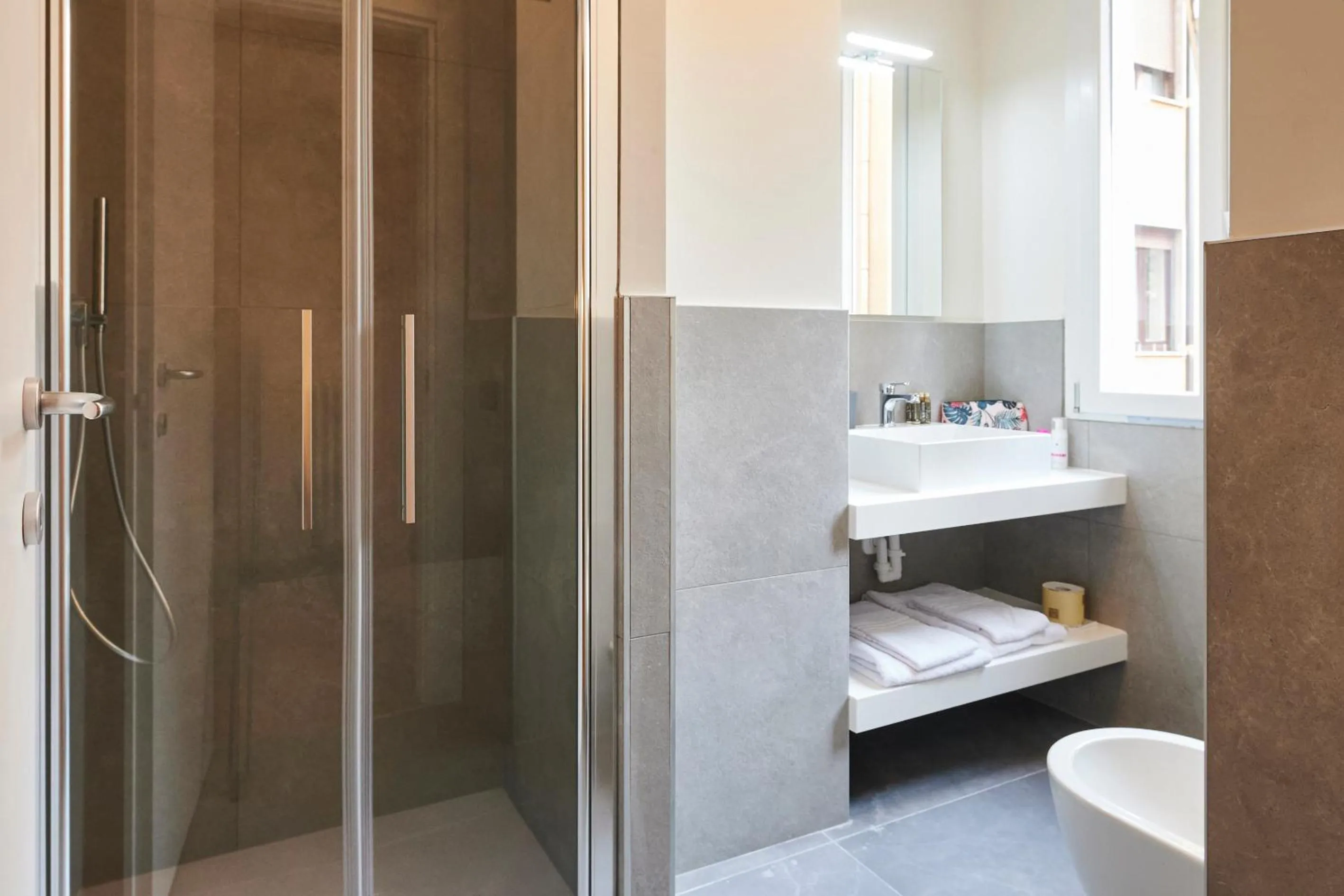 Bathroom in STAR RIBBON