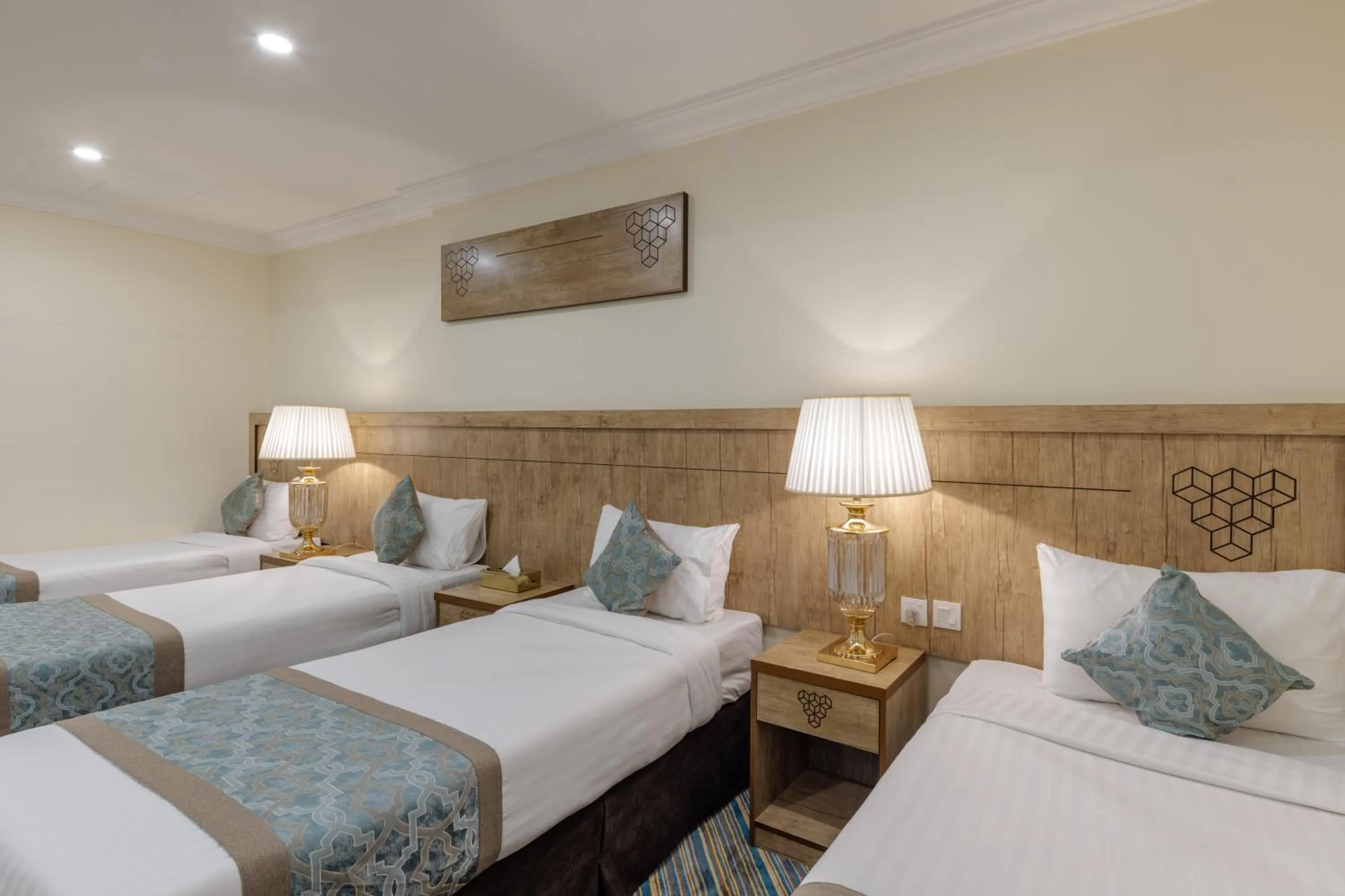 Bed in Snood Al Dana Hotel