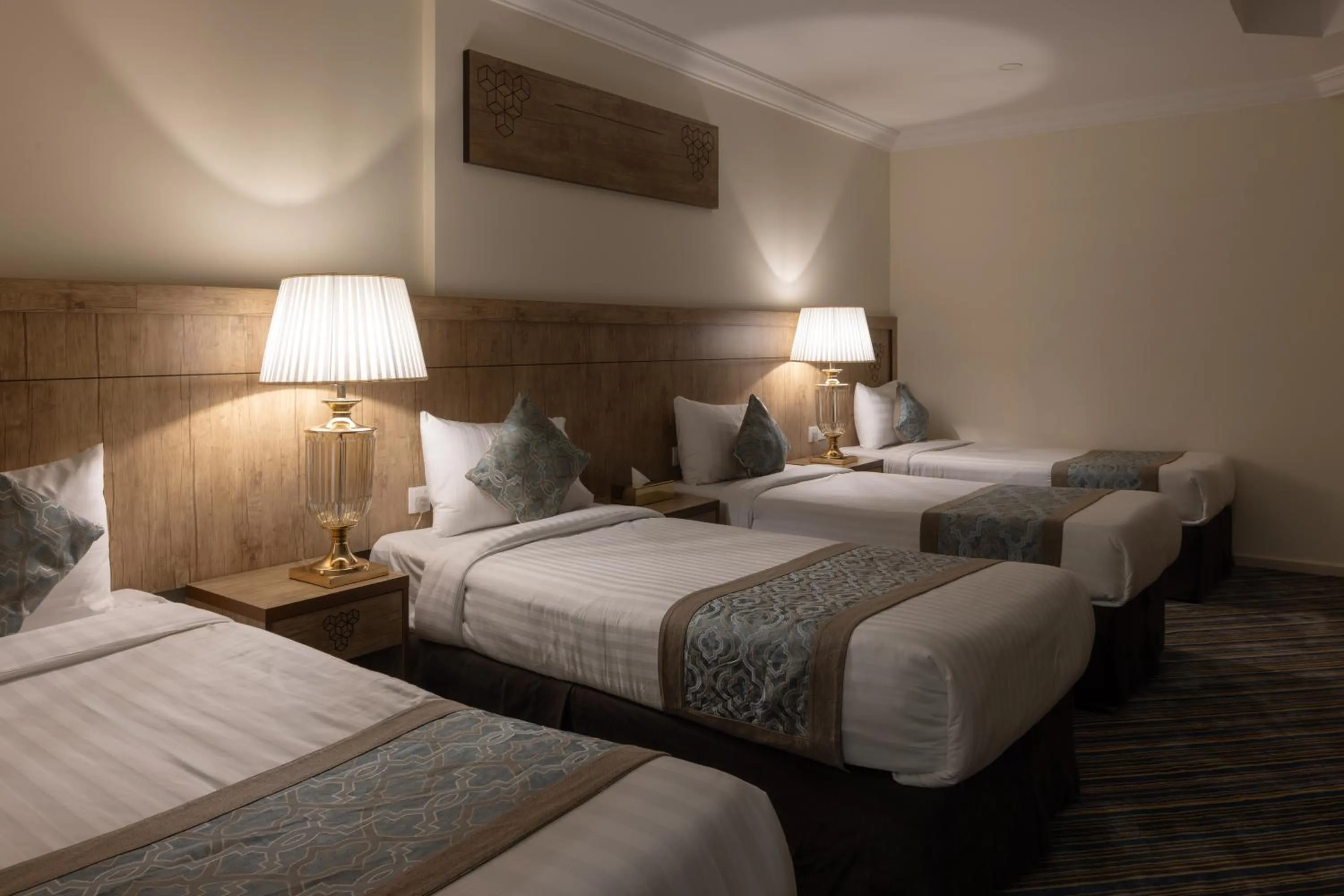 Bed in Snood Al Dana Hotel