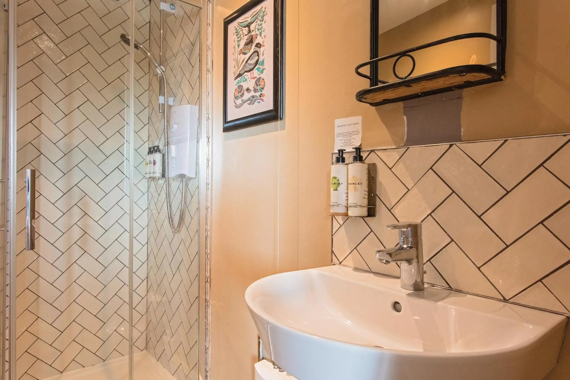 Bathroom in The Three Swallows Cley