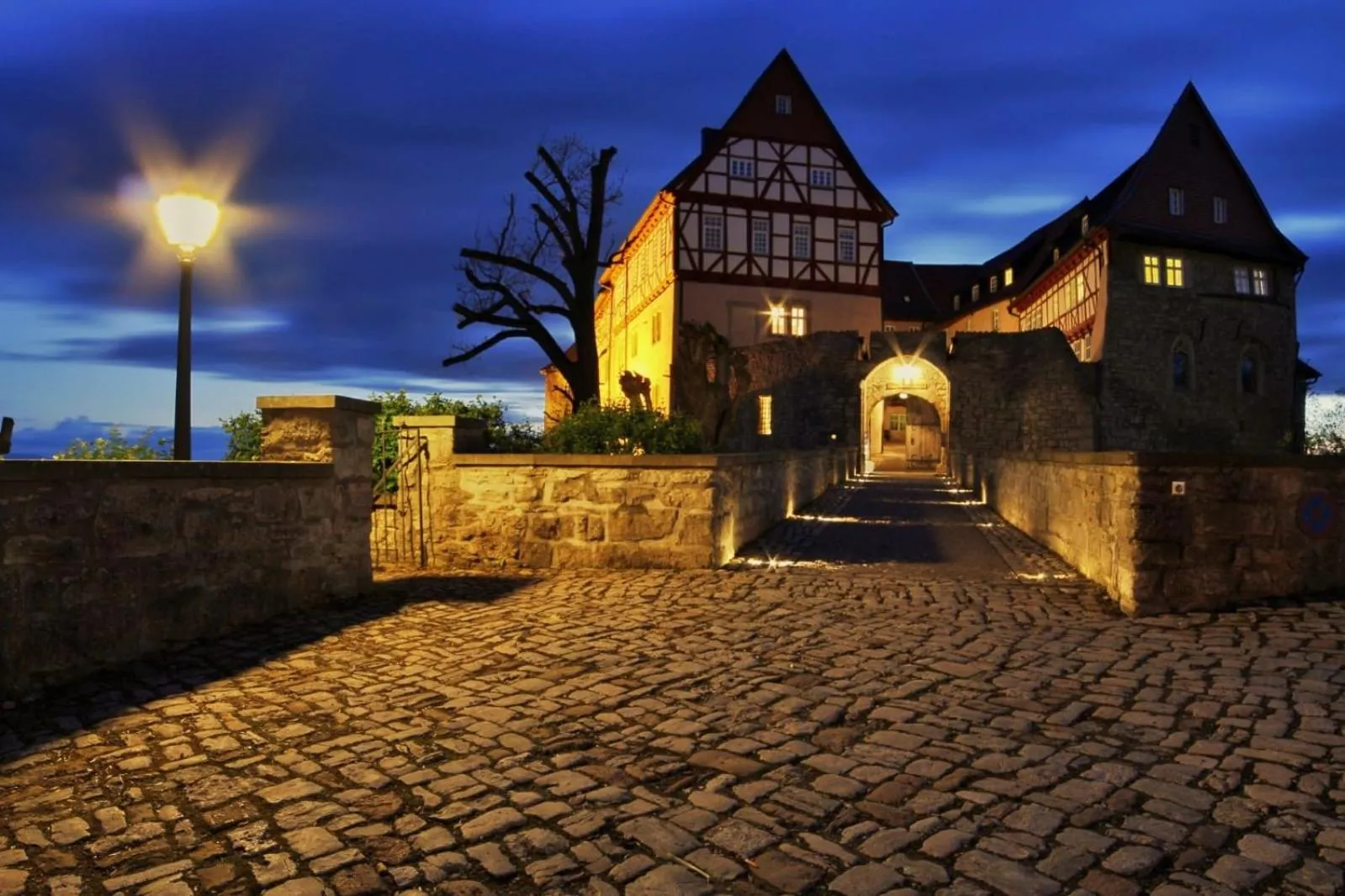 Property building in Burg Bodenstein