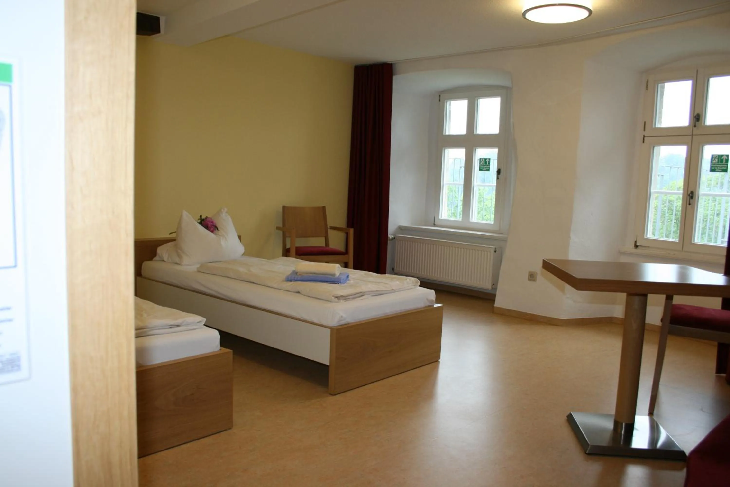 Photo of the whole room, Bed in Burg Bodenstein