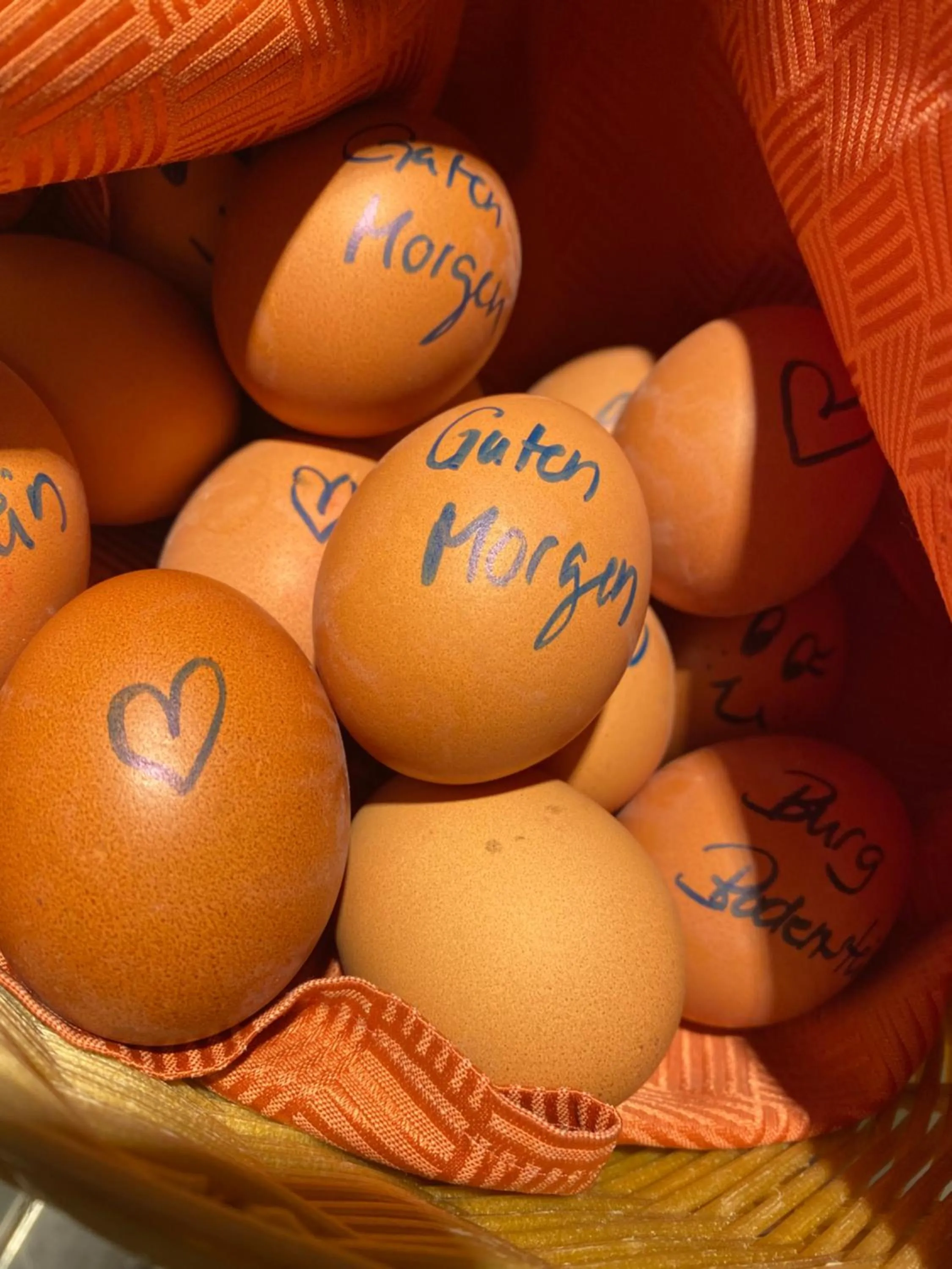 Breakfast in Burg Bodenstein