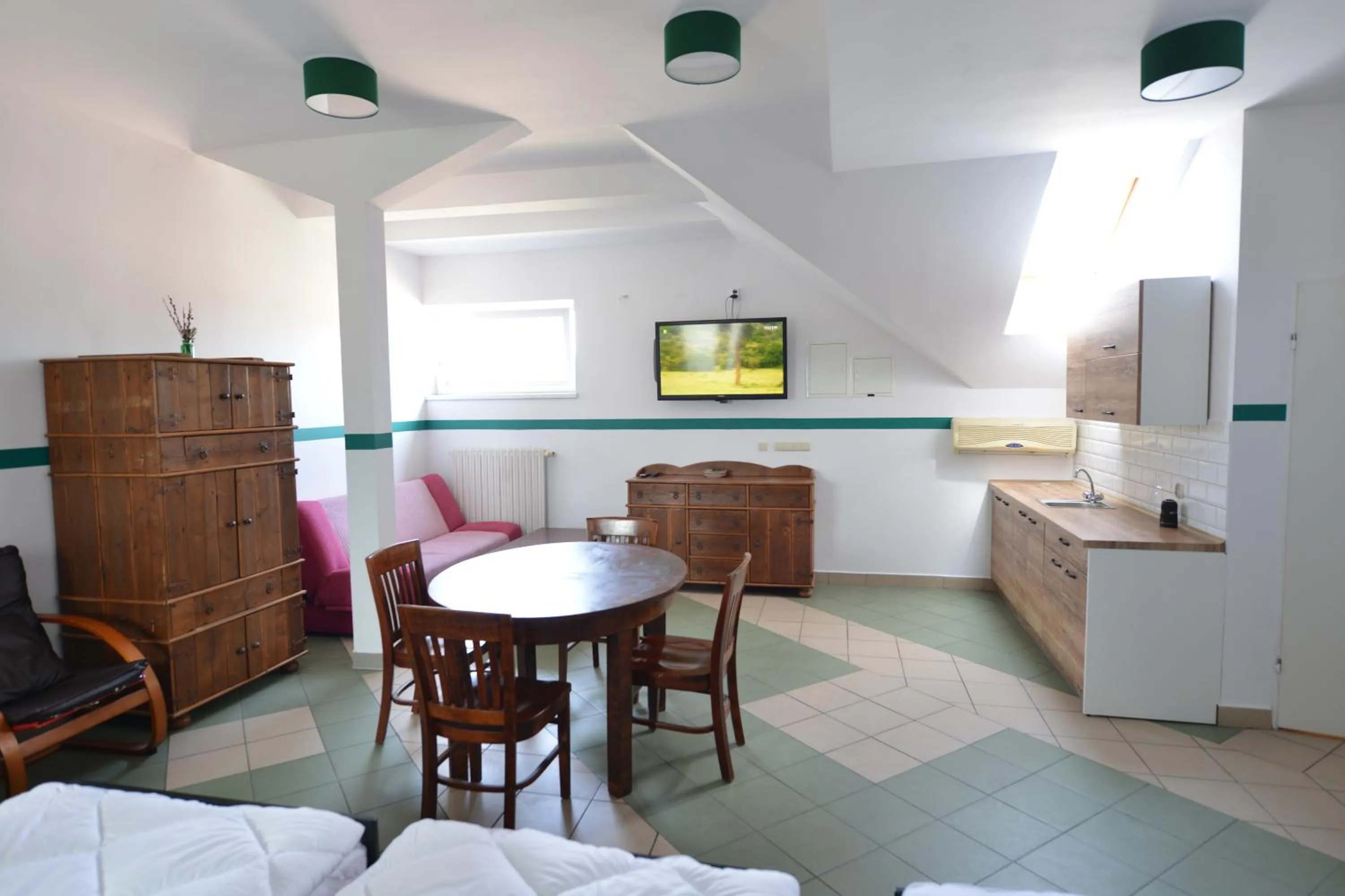 Kitchen or kitchenette, Bed in Pokoje Gościnne u Klimosza