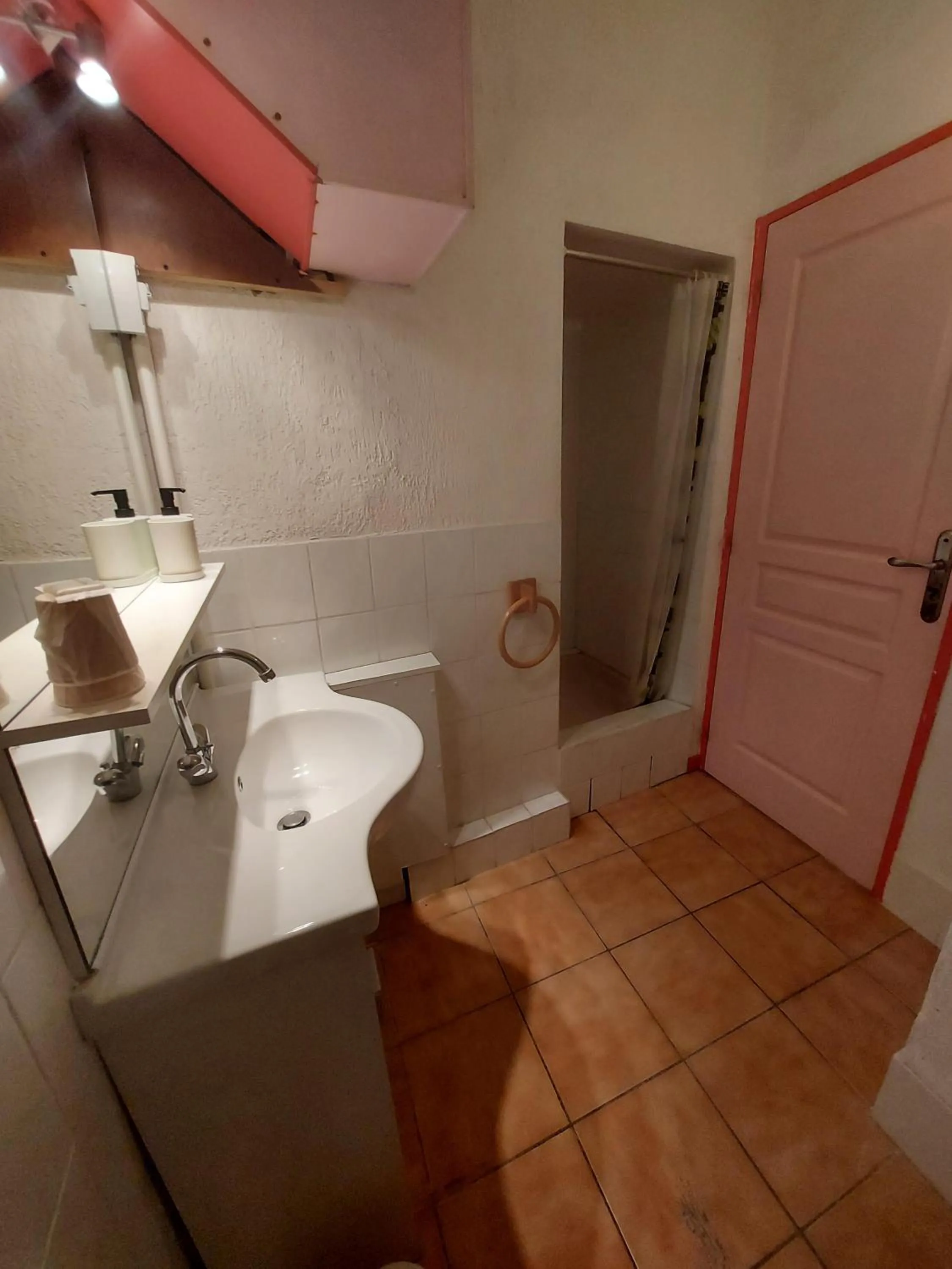 Bathroom in Les Copains à Bord