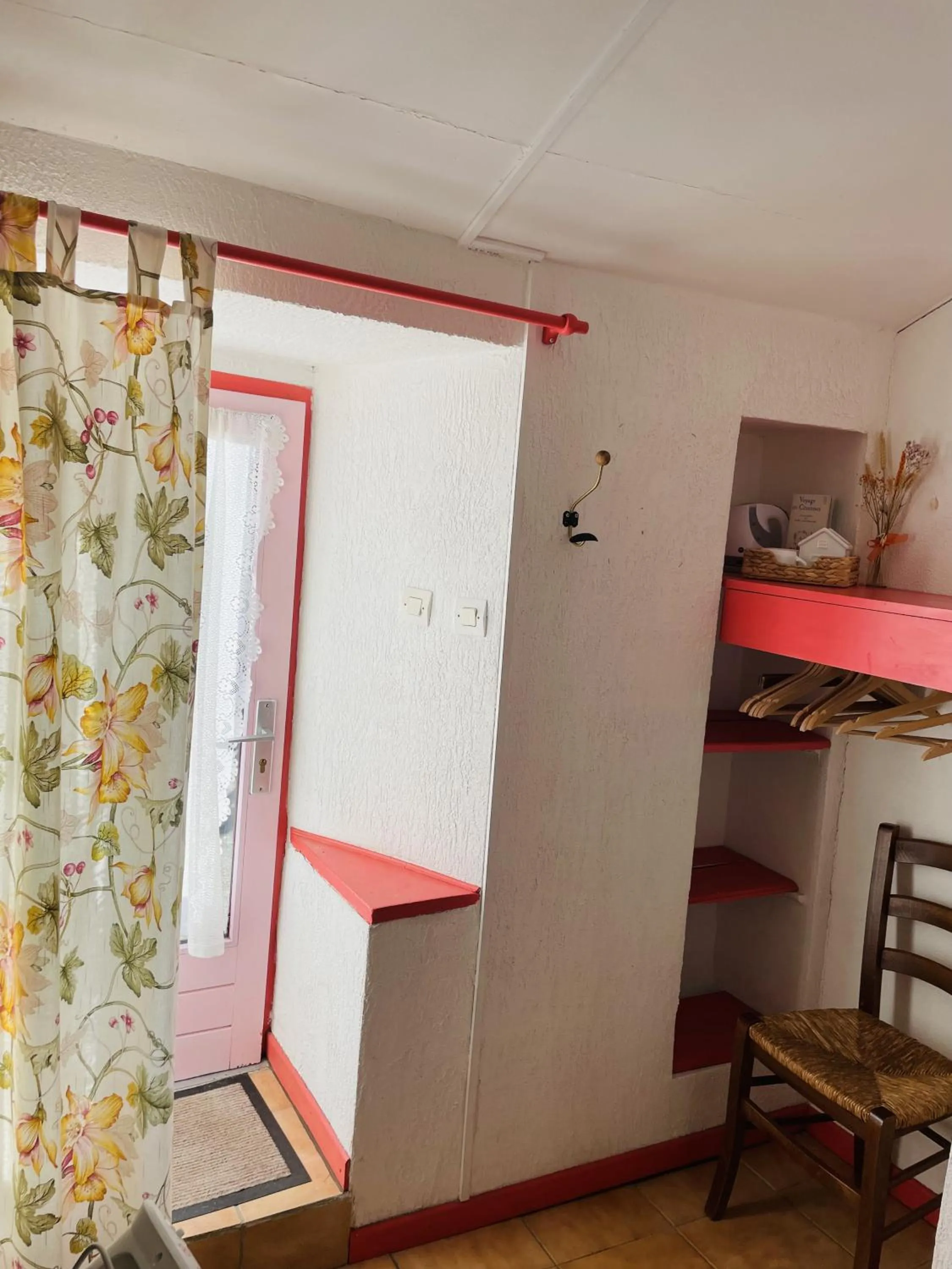 Bedroom in Les Copains à Bord