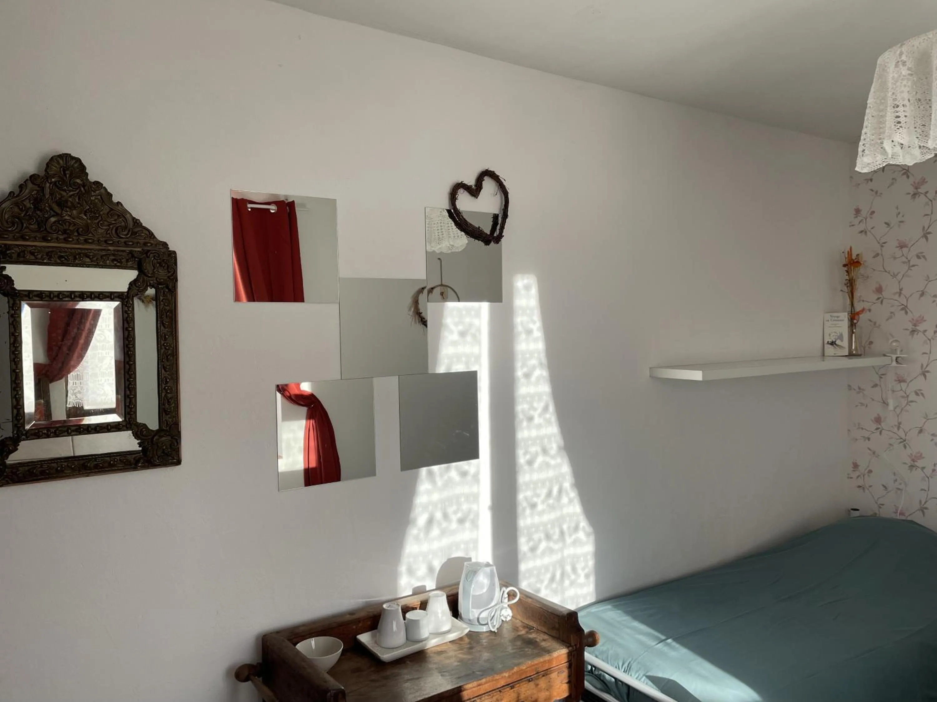 Bedroom, Bed in Les Copains à Bord