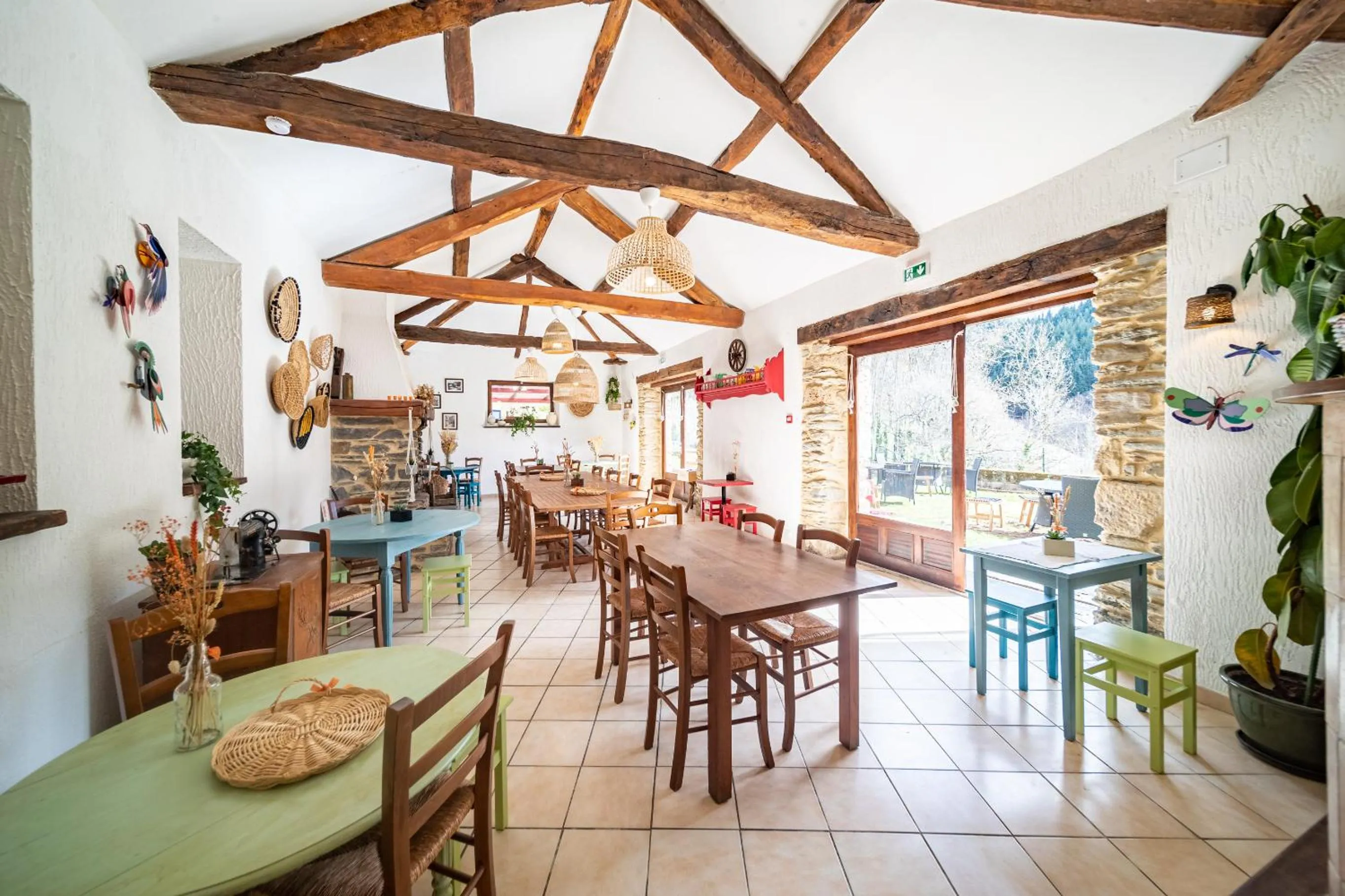 Dining area in Les Copains à Bord