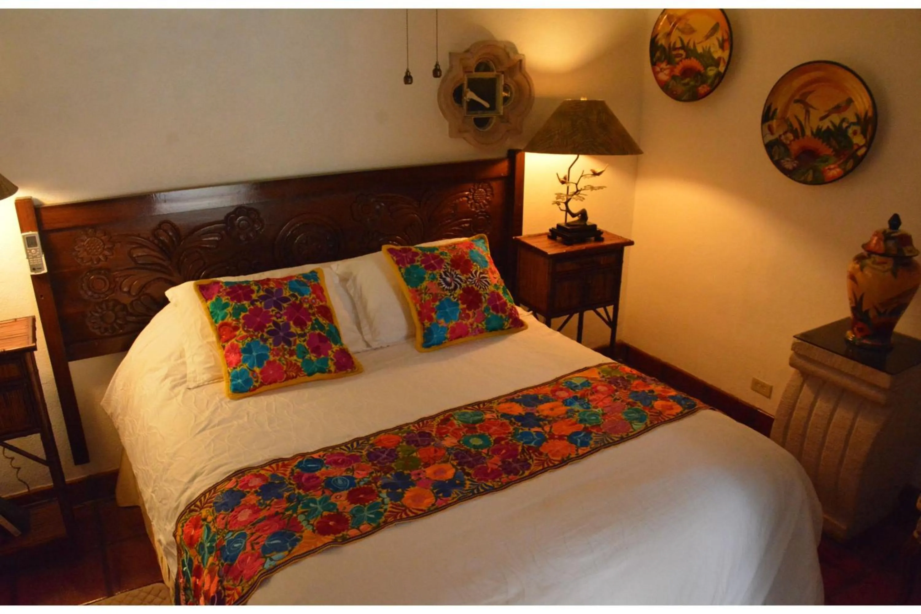 Bedroom, Bed in Collection O Casa Bella Hotel Boutique, Cabo San Lucas