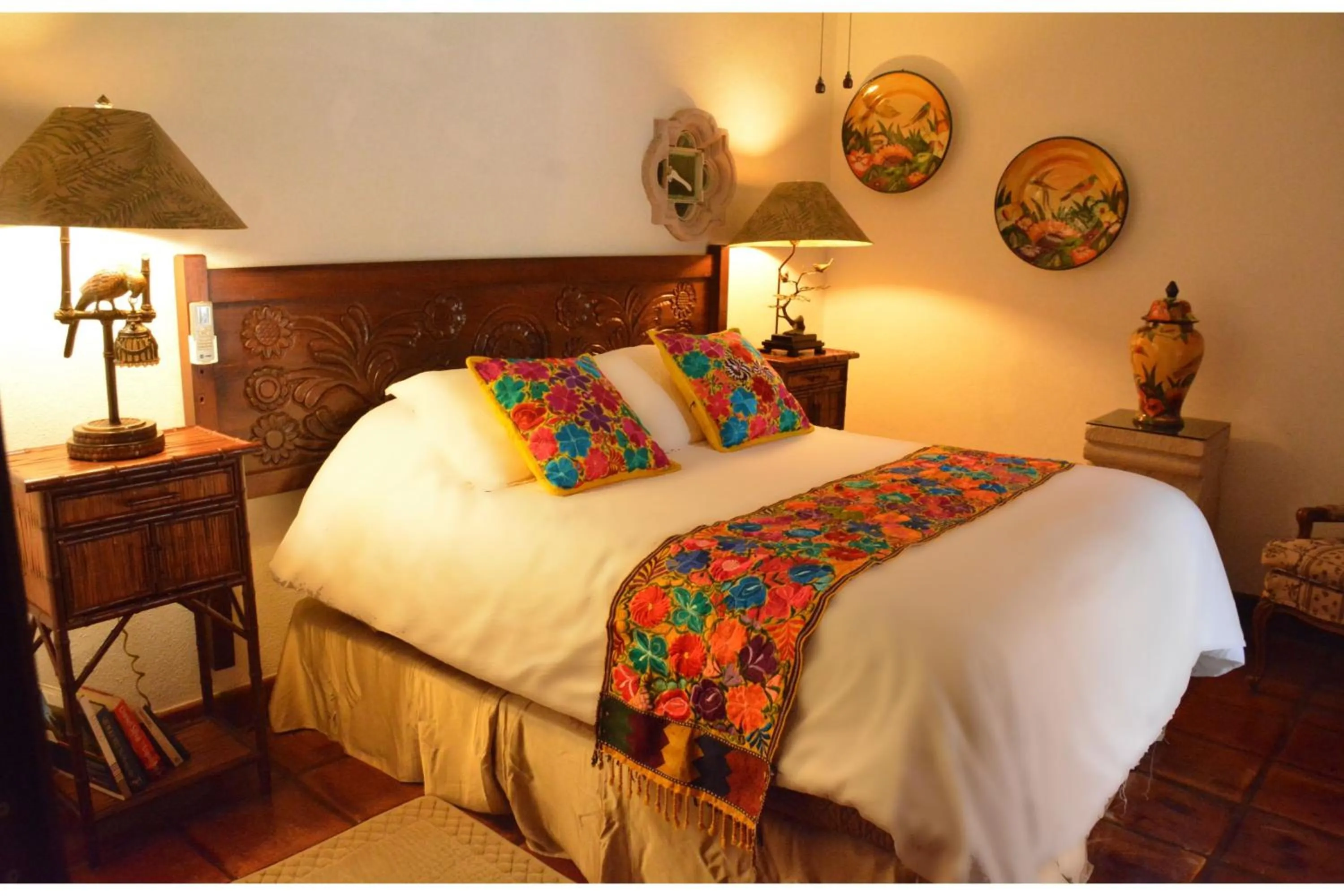 Bedroom, Bed in Collection O Casa Bella Hotel Boutique, Cabo San Lucas