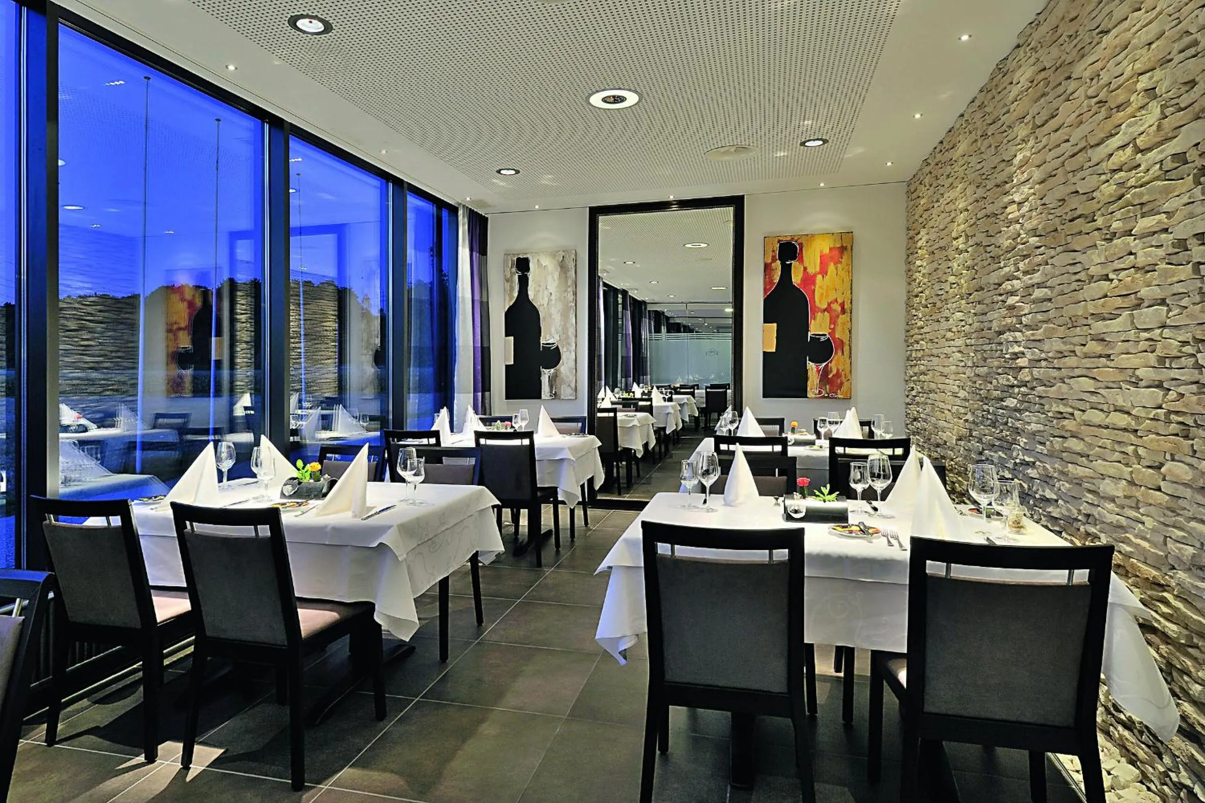 Restaurant/places to eat in Hotel Al Ponte
