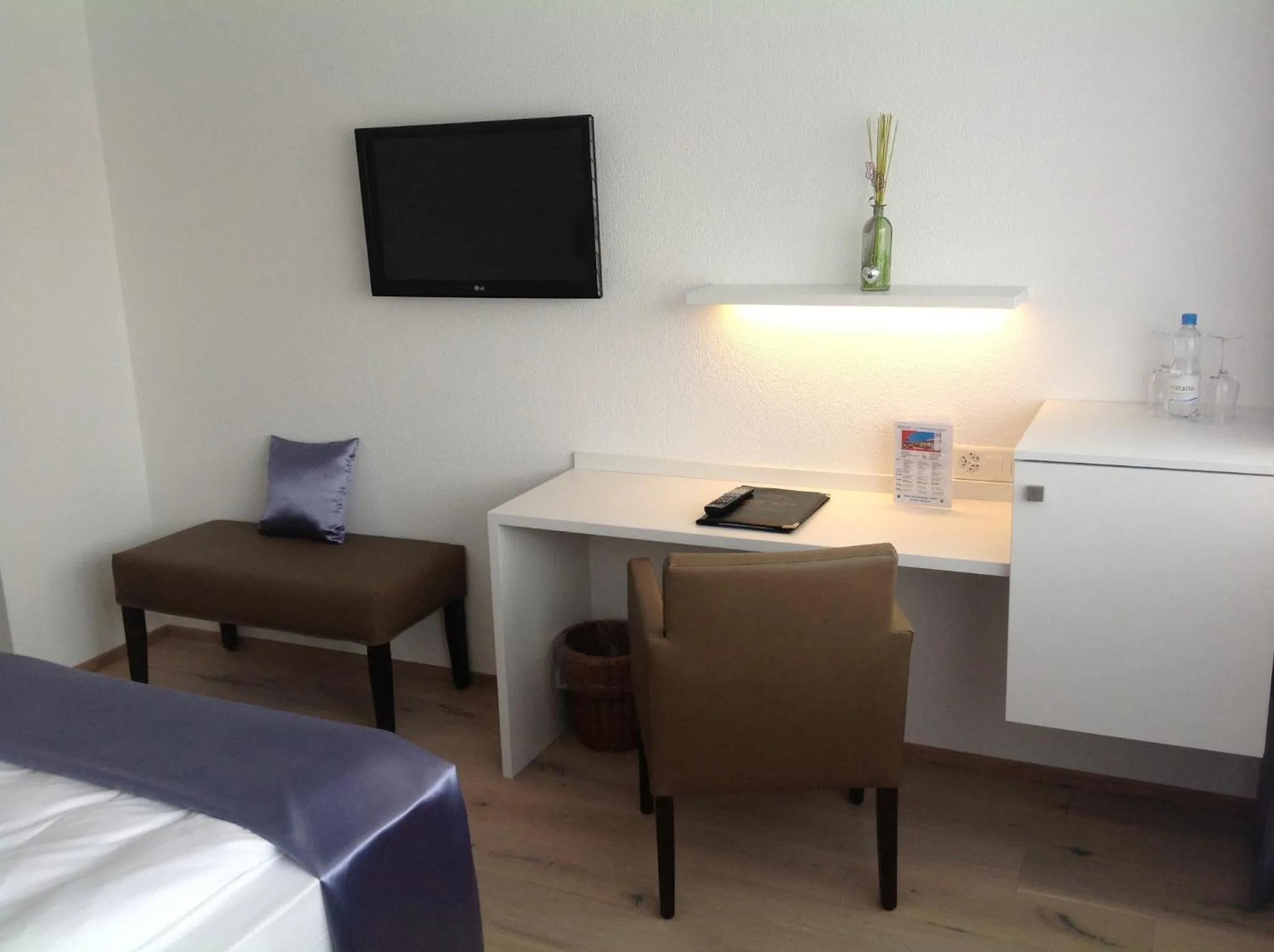 Decorative detail, Bed in Hotel Al Ponte