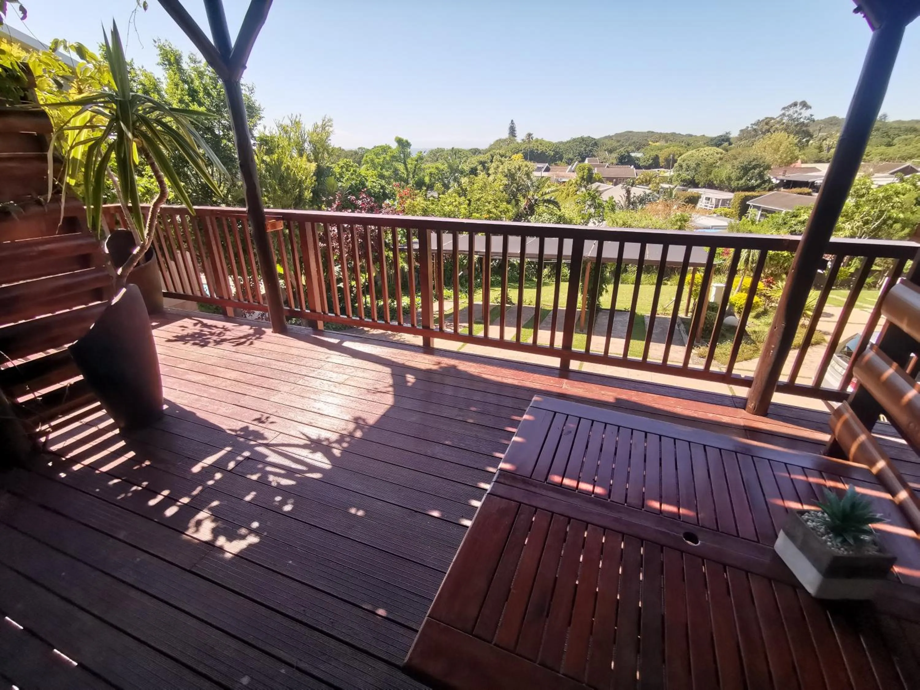Balcony/Terrace in THE THATCH HIDE