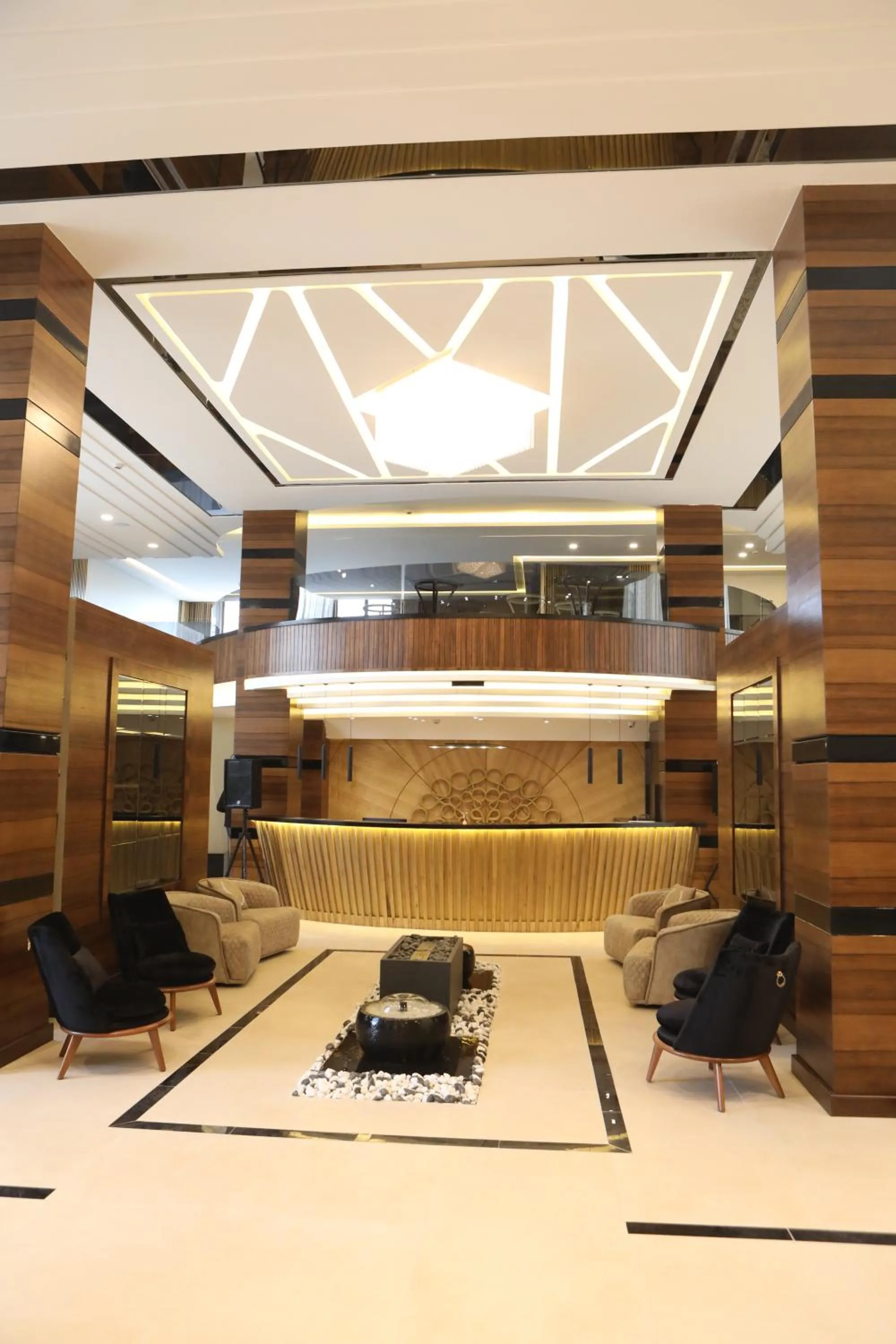 فندق صحارى الخليج Sahara Gulf Hotel Apartments