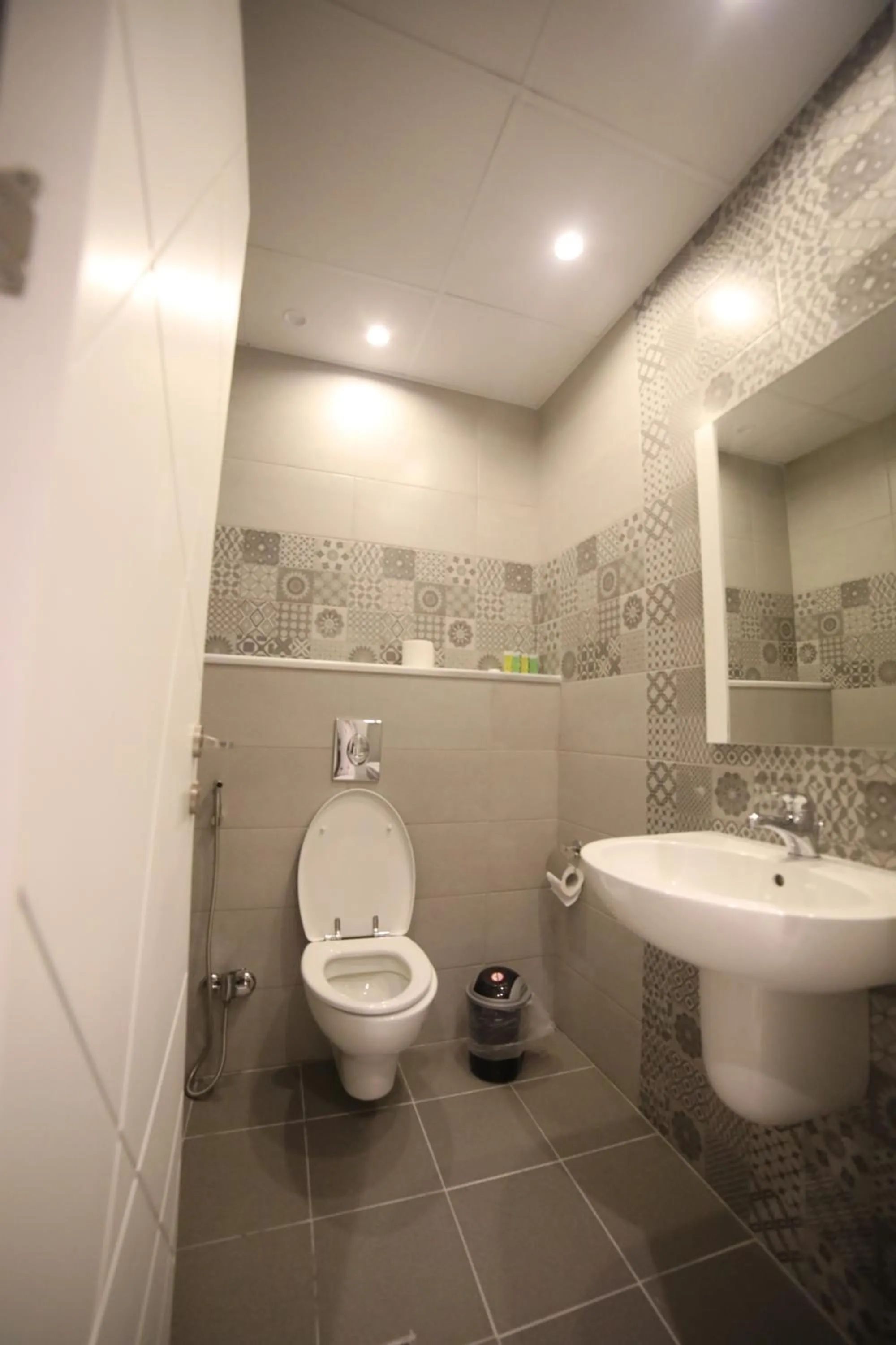 Bathroom in فندق صحارى الخليج Sahara Gulf Hotel Apartments