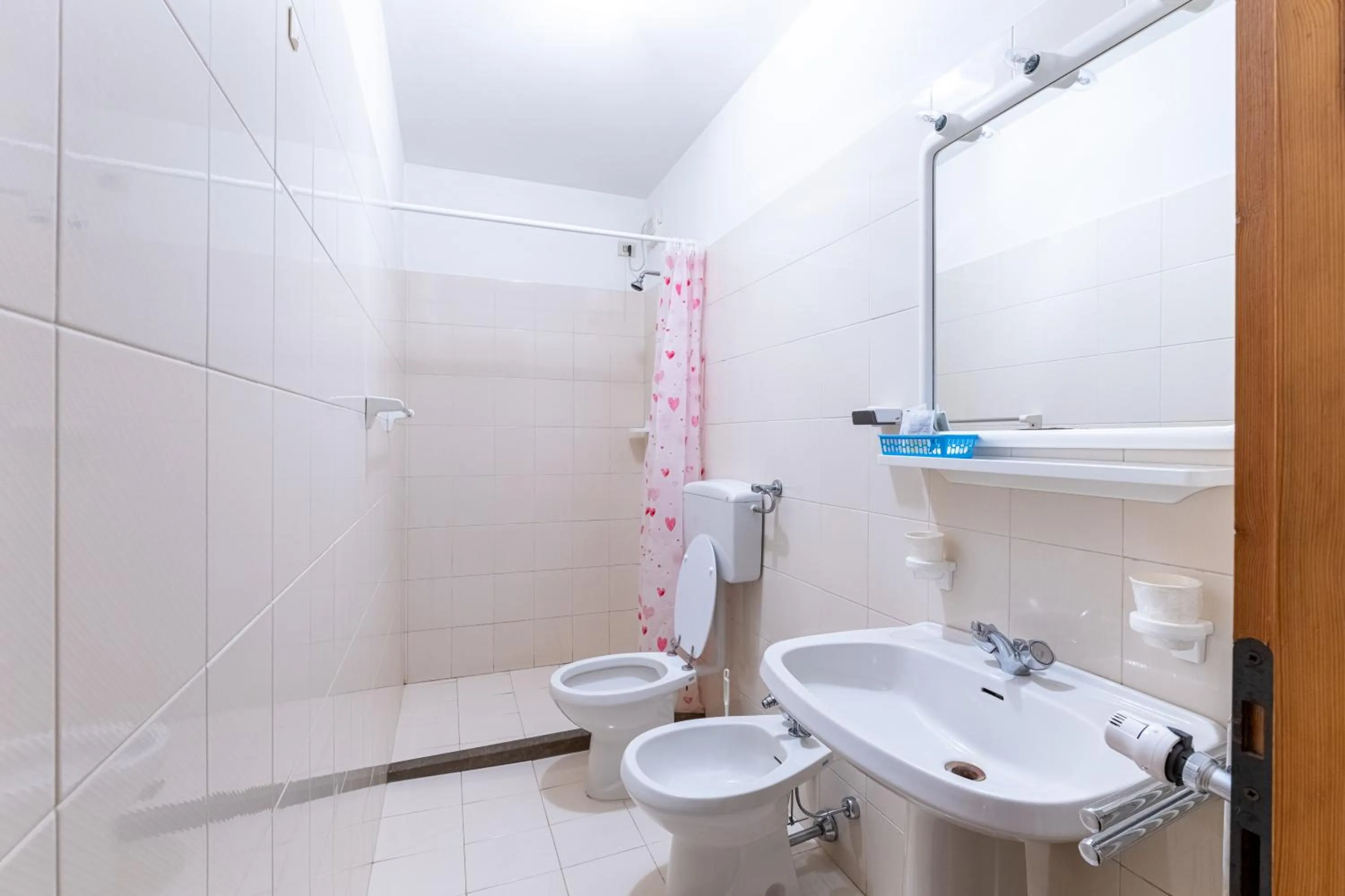 Bathroom in Albergo Alle Alpi