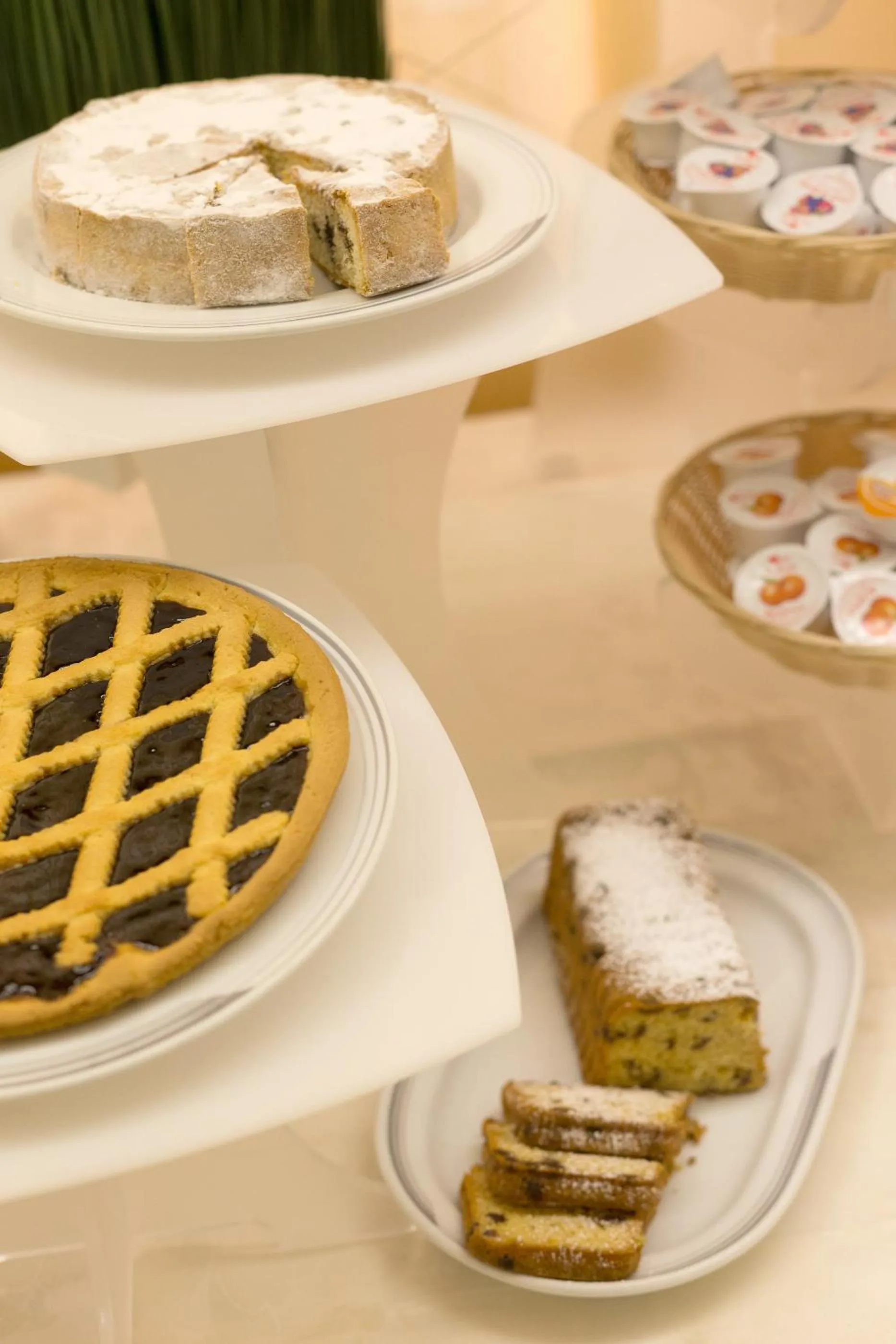 Restaurant/places to eat in Hotel Stockholm