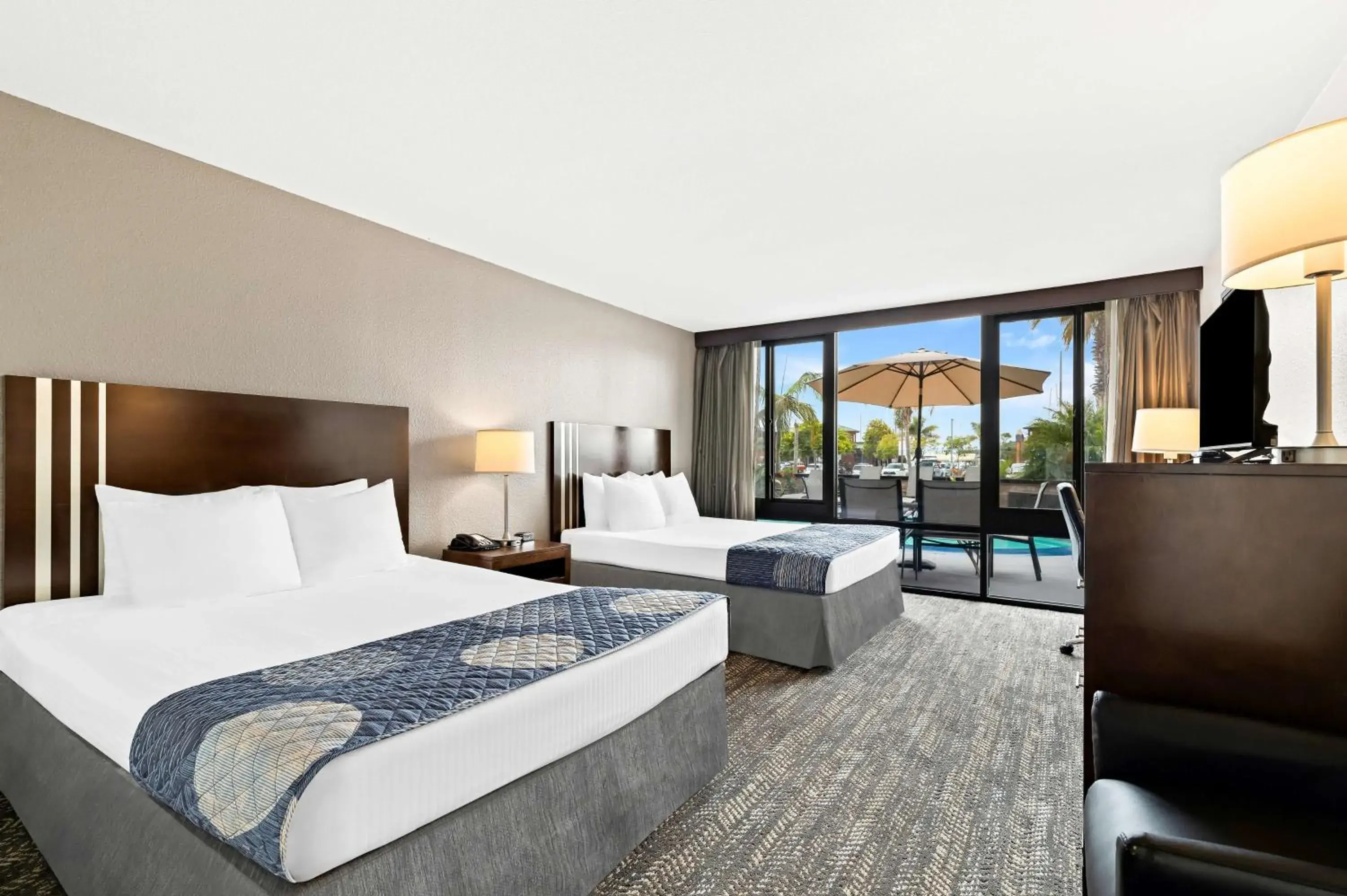 Queen Room with Two Queen Beds - Pool View in Best Western Yacht Harbor Hotel Queen Room with Two Queen Beds - Pool View in Best Western Yacht Harbor Hotel