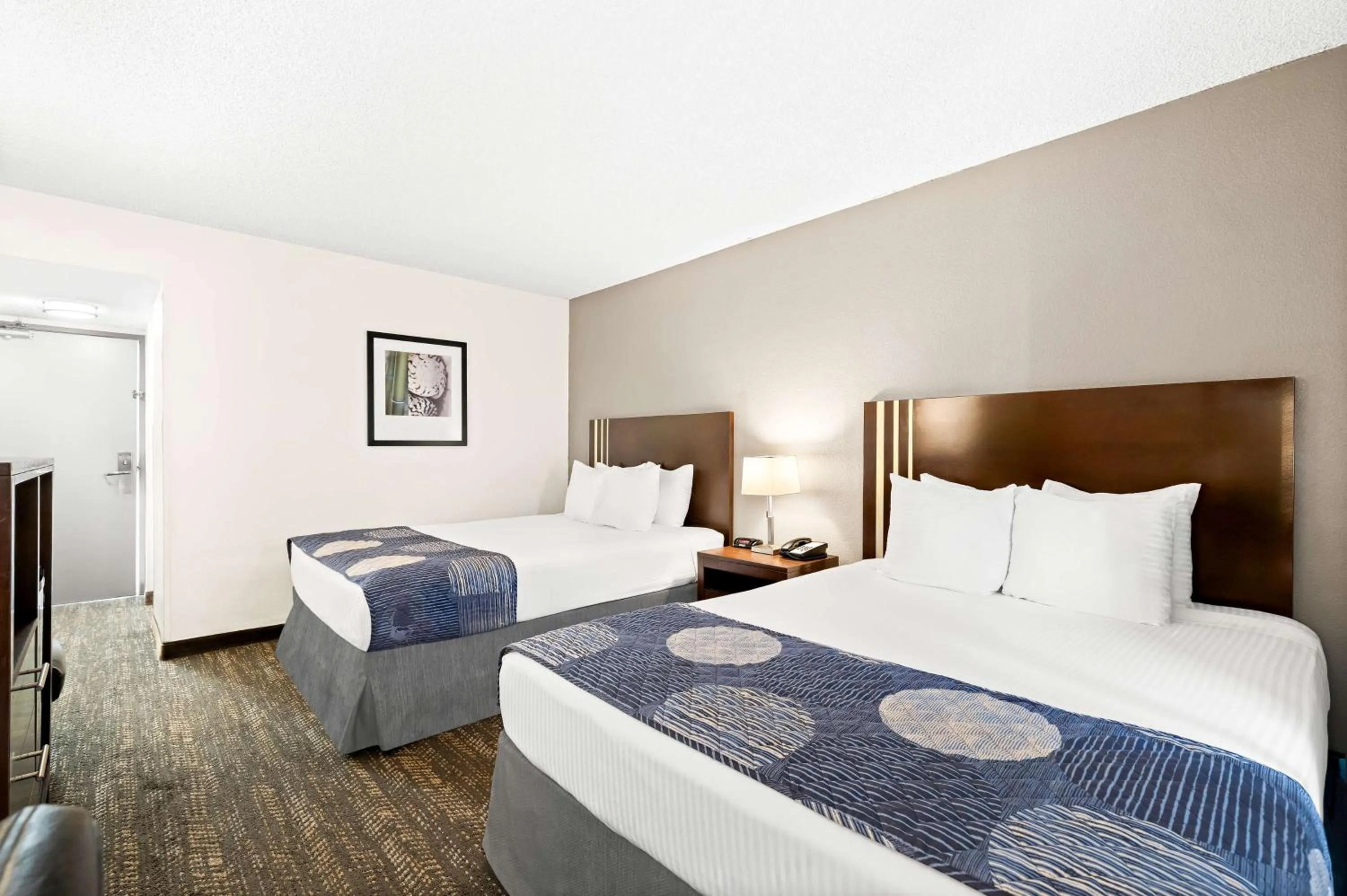 Bedroom, Bed in Best Western Yacht Harbor Hotel