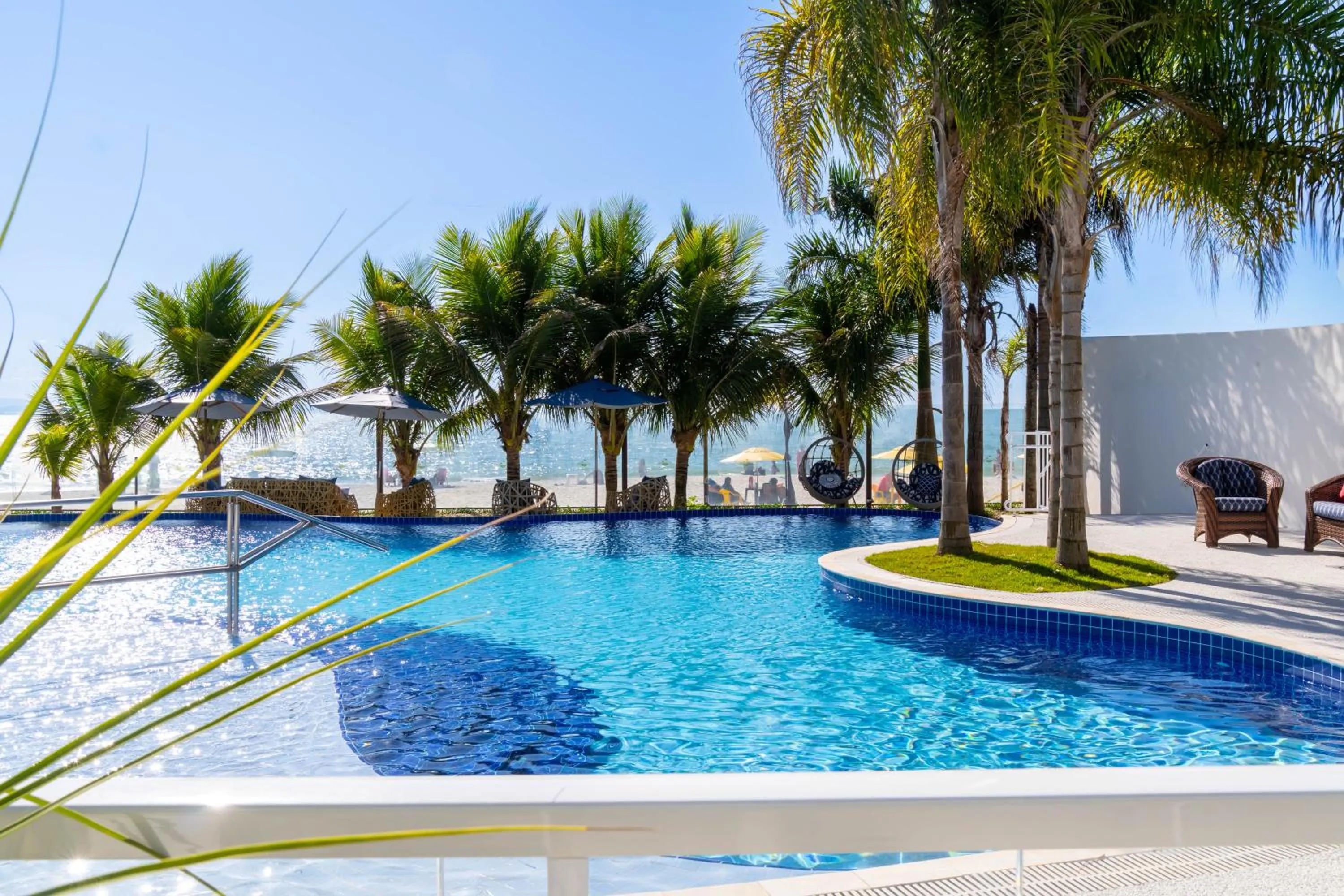 Natural landscape in Hotel Palace 1