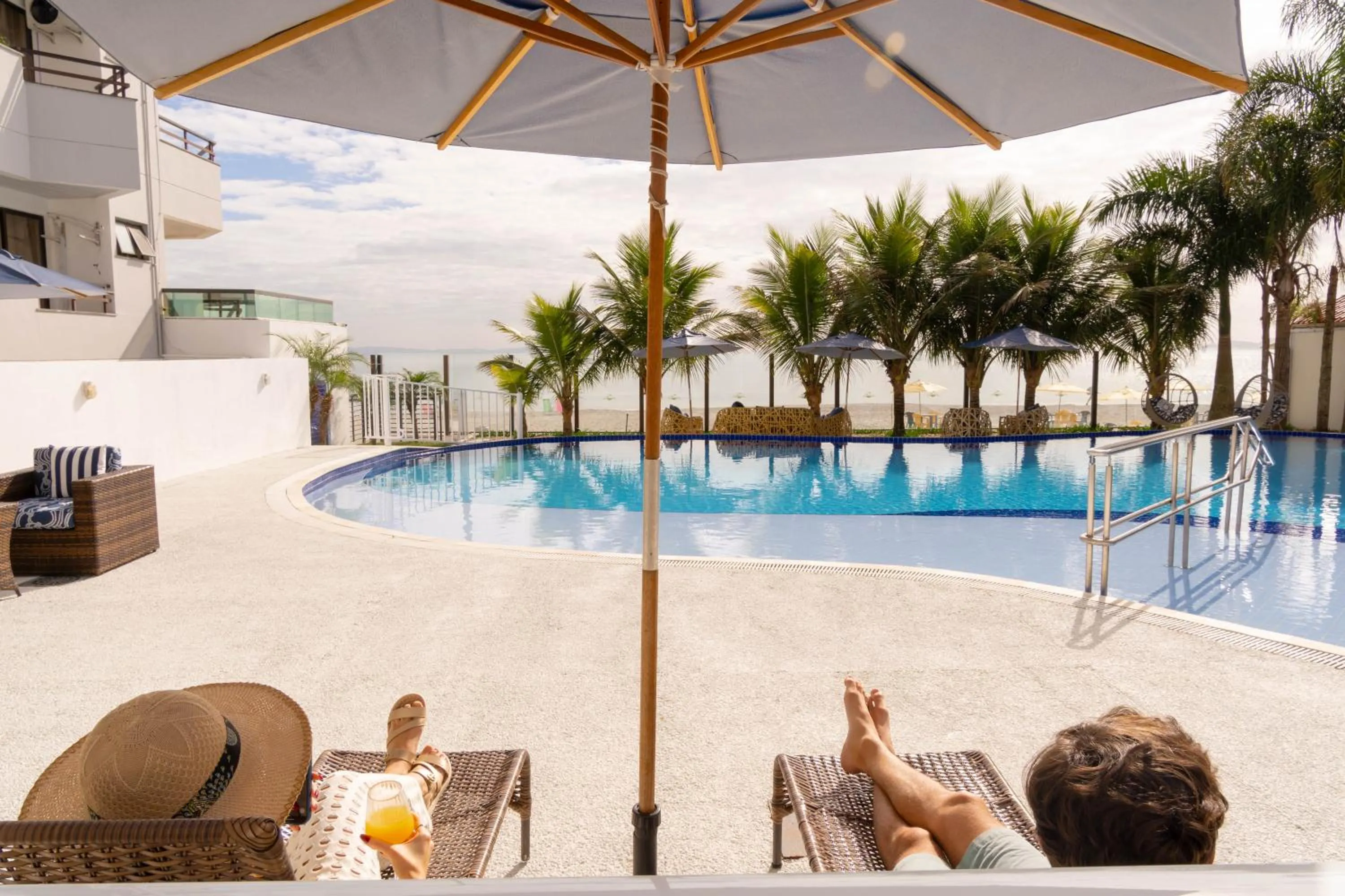 Property building in Hotel Palace 1