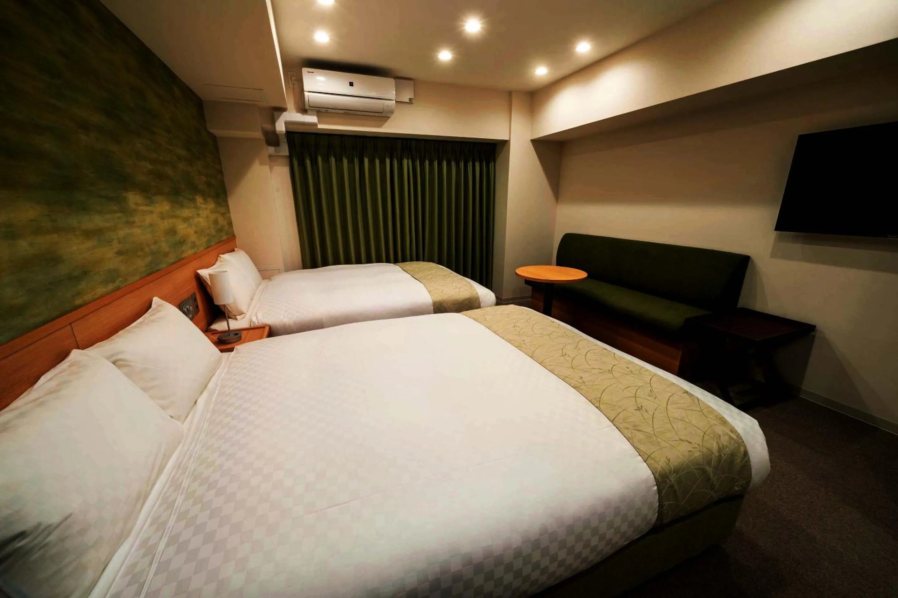 Bedroom, Bed in RESI STAY Kyo Ryuvilux Nijo