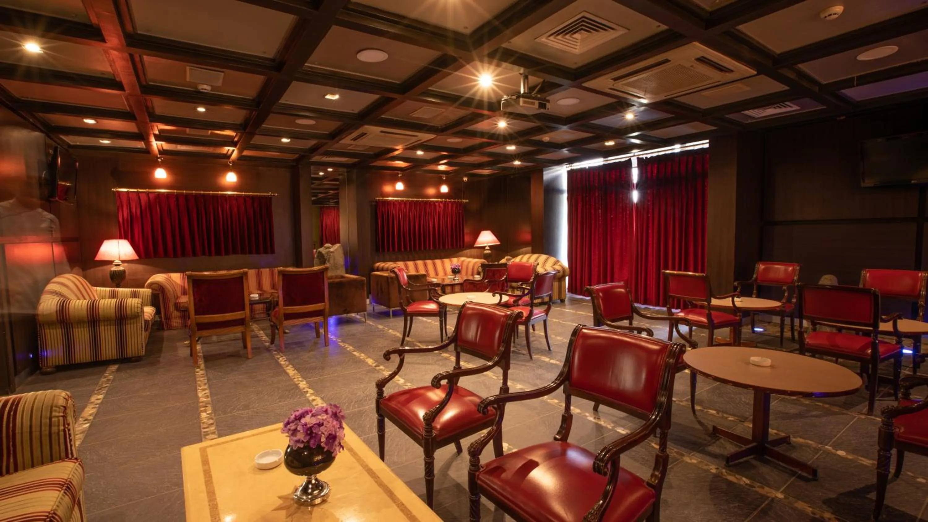 Lounge or bar in Century Park Hotel