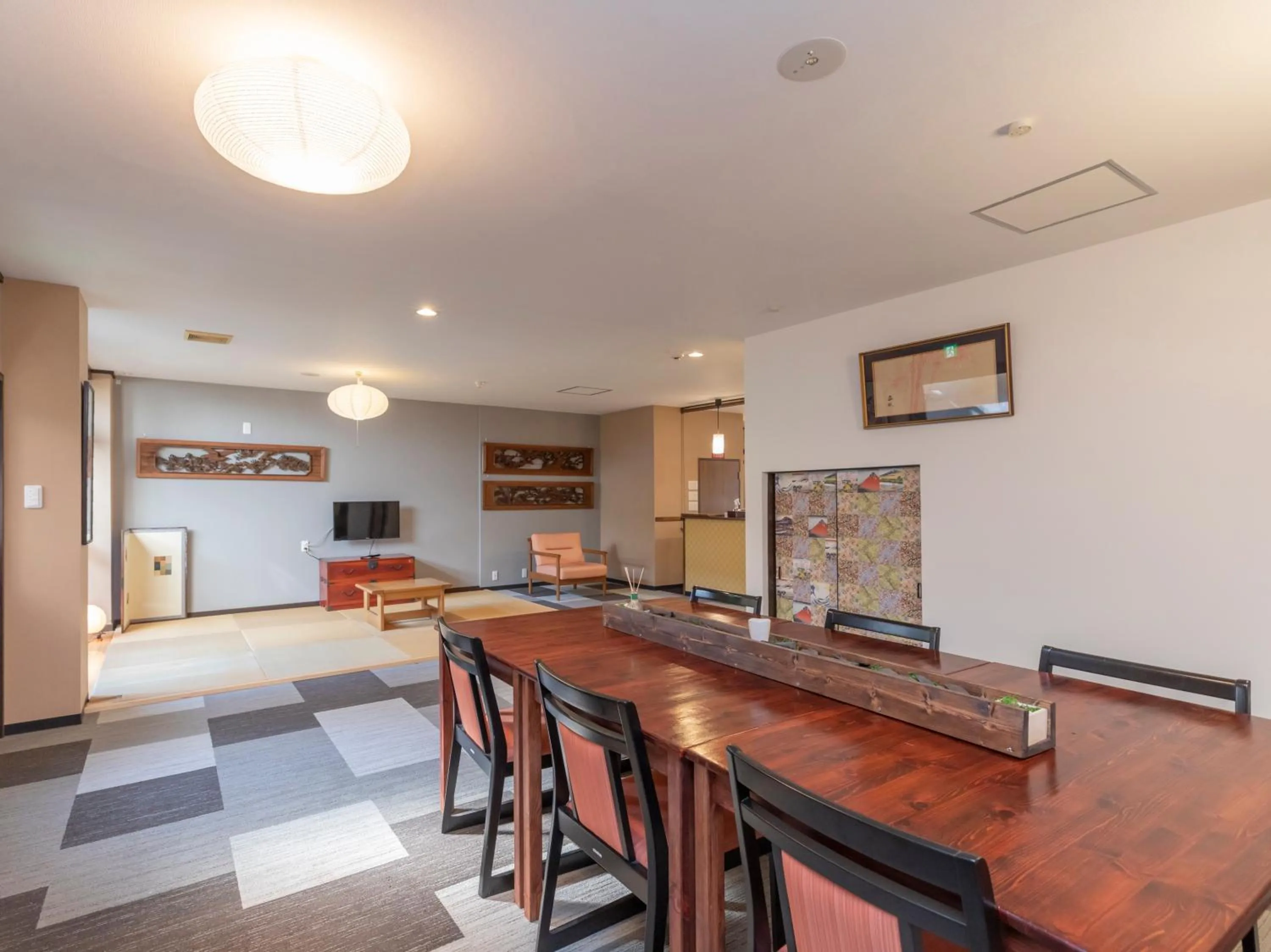 Restaurant/places to eat in Kousen Annex Kazeya Group