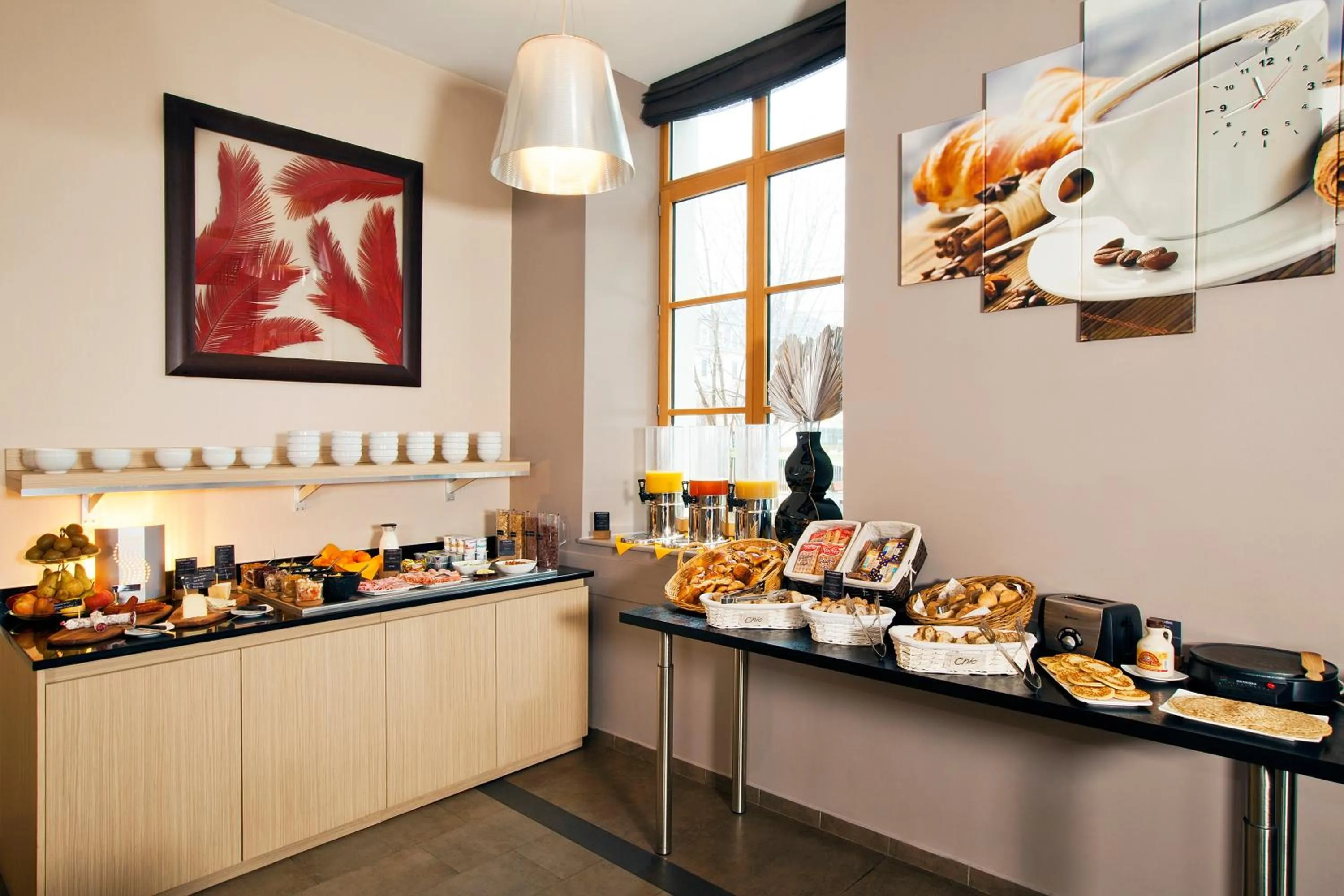 Continental breakfast in Residhome Grenoble Caserne De Bonne